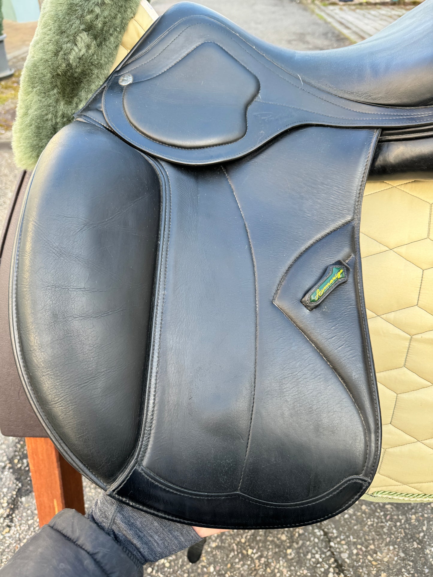 Silla de doma Amerigo Classic Dressage Pinerolo 17,5 pulgadas 4 M
