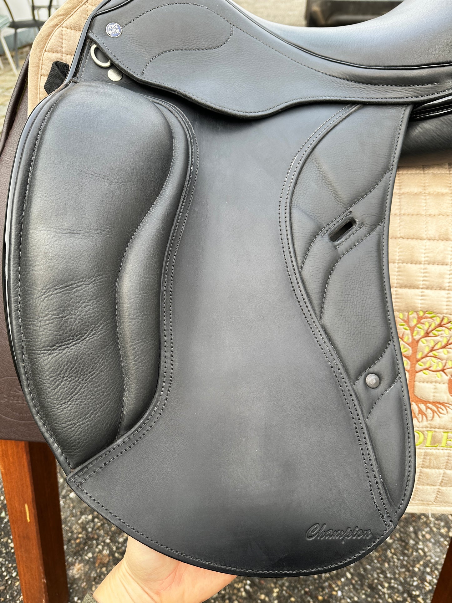 Horse Star Champion Dressursattel 17 Zoll wie NEU aus 2022