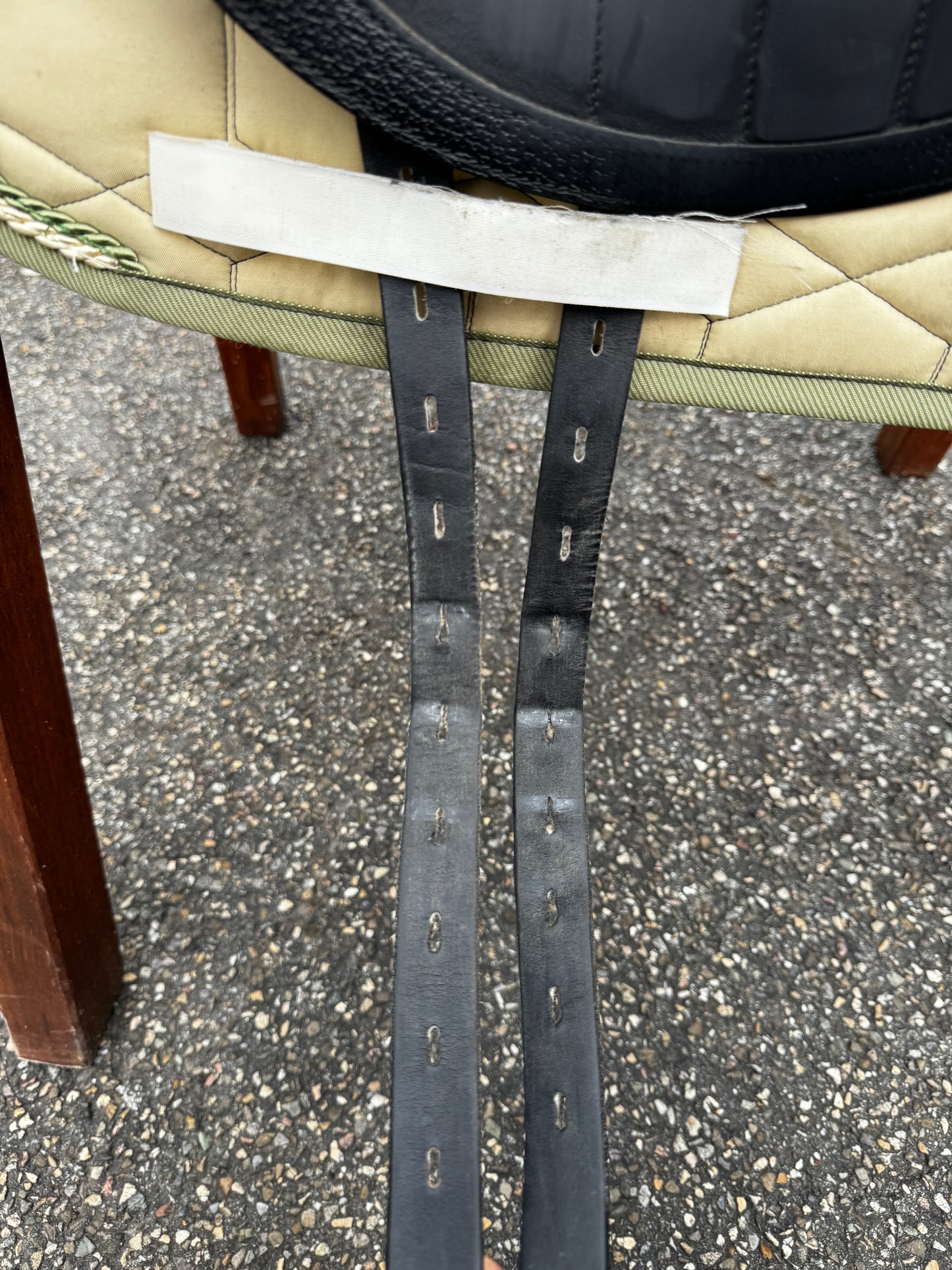 #149 Selleria Equipe Viktoria Carbon Dressursattel 17,5 Zoll