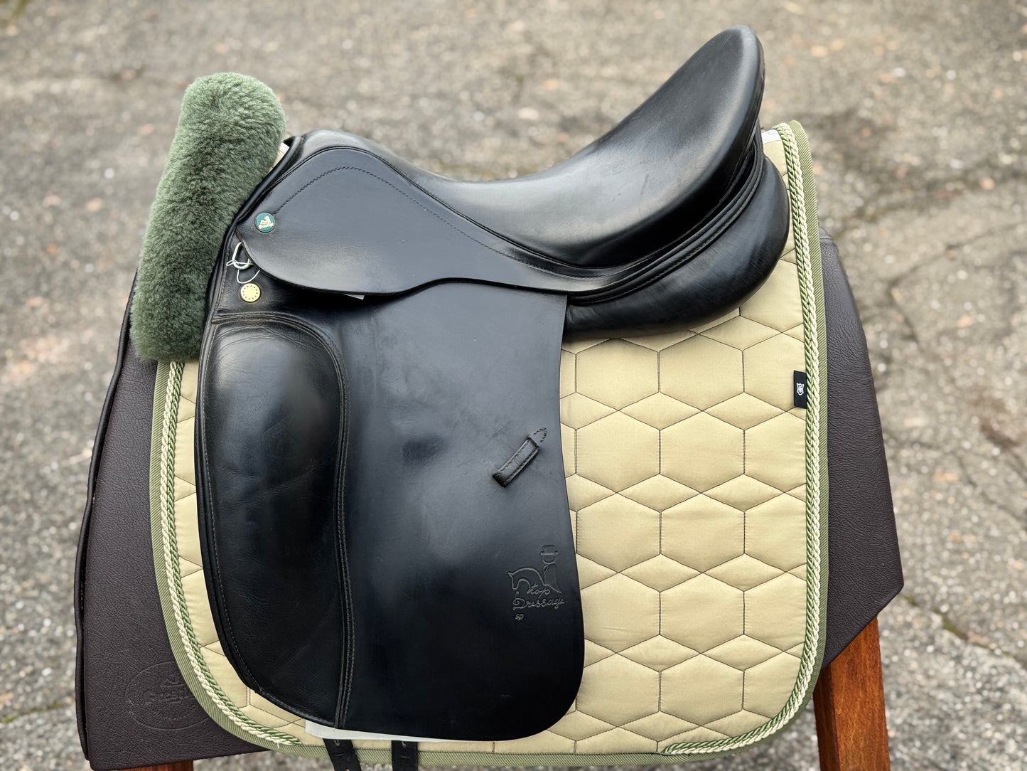 #K79 Prestige Top Dressage SP 18 pulgadas de 2018