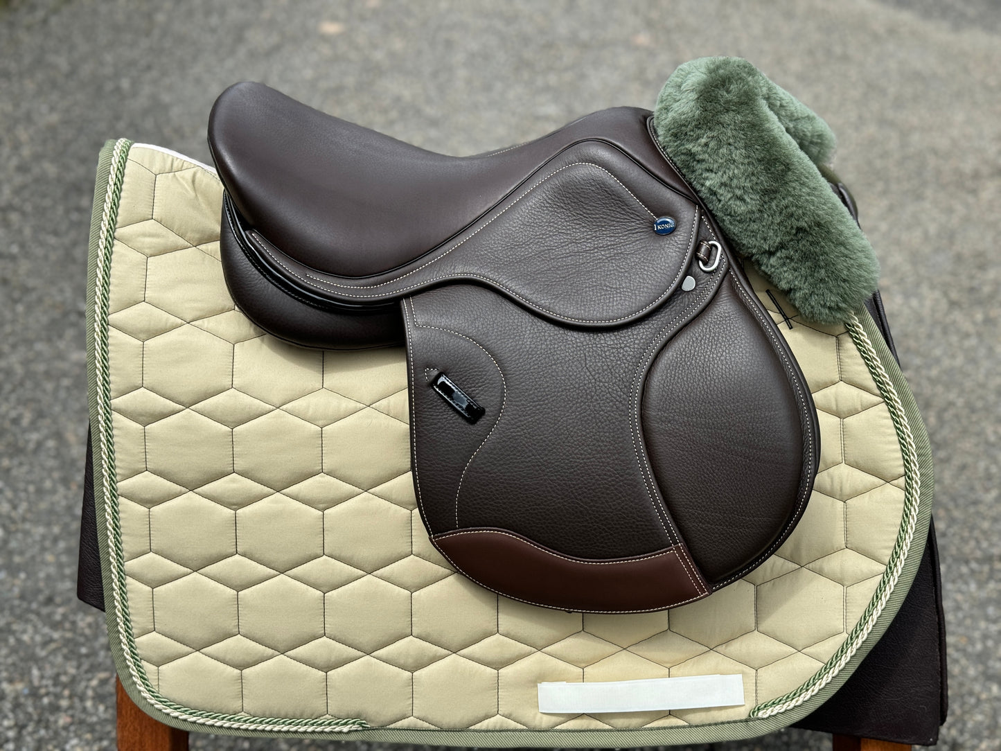 Ikonic Light Pony Jumping Saddle Hybrid NEW