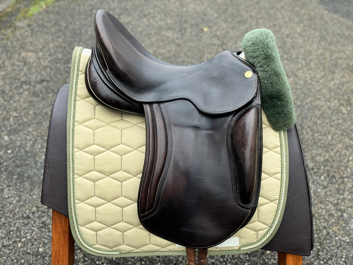 #39 Palatina mono-leaf like summer Esprit Athen dressage saddle 17.5 inch brown