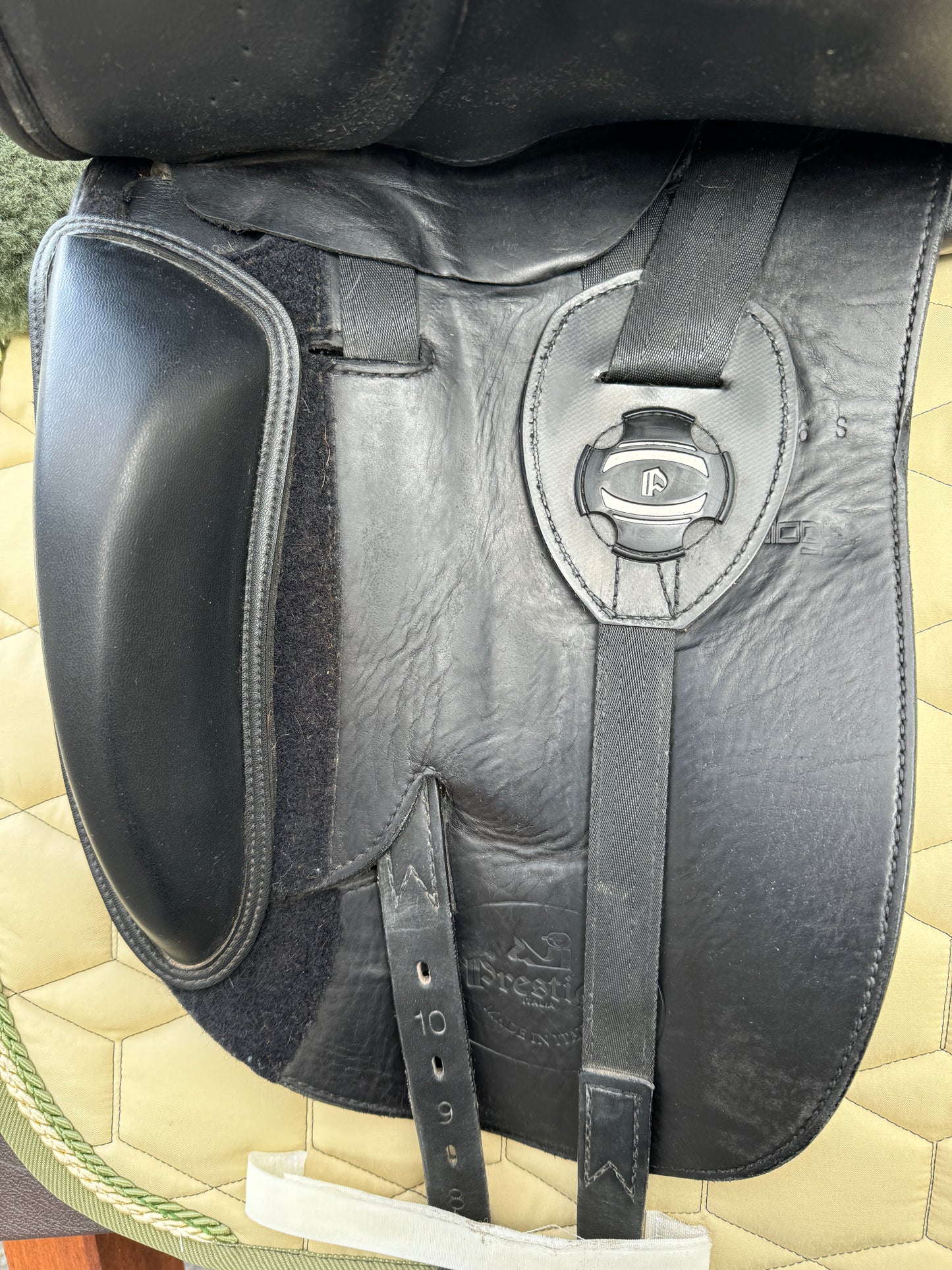 #K34 Prestige X Helen Dressursattel 16 Zoll 33 Klettpauschen