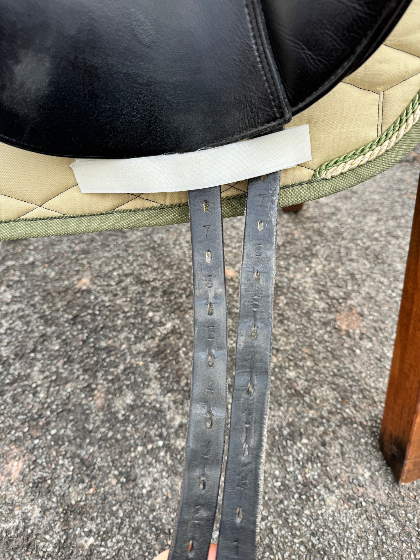 #70 Prestige D1 Dressursattel 17 Zoll M