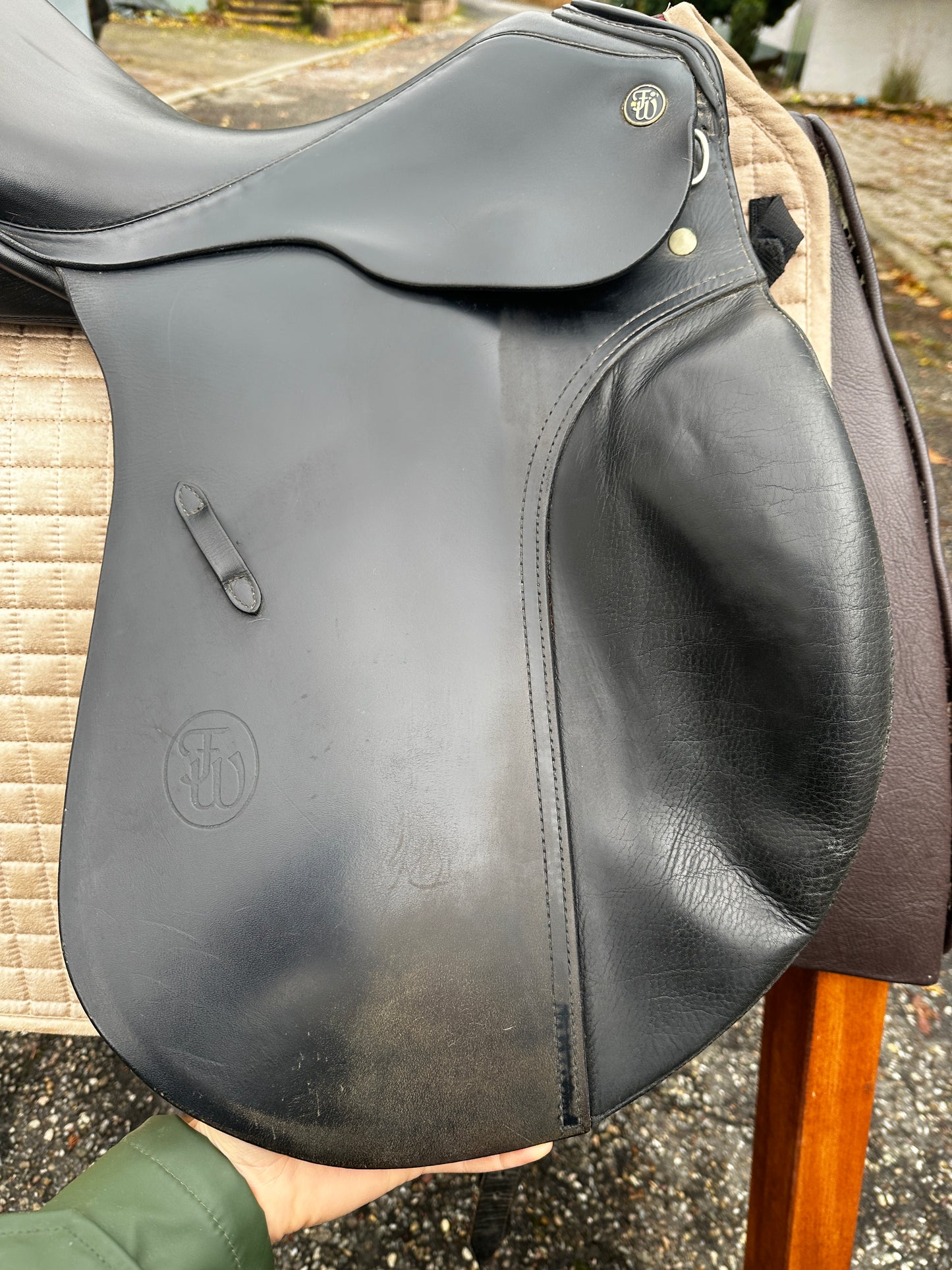 Ferdi Weischenberg Dressursattel Maßsattel von Passier 17,5 Zoll