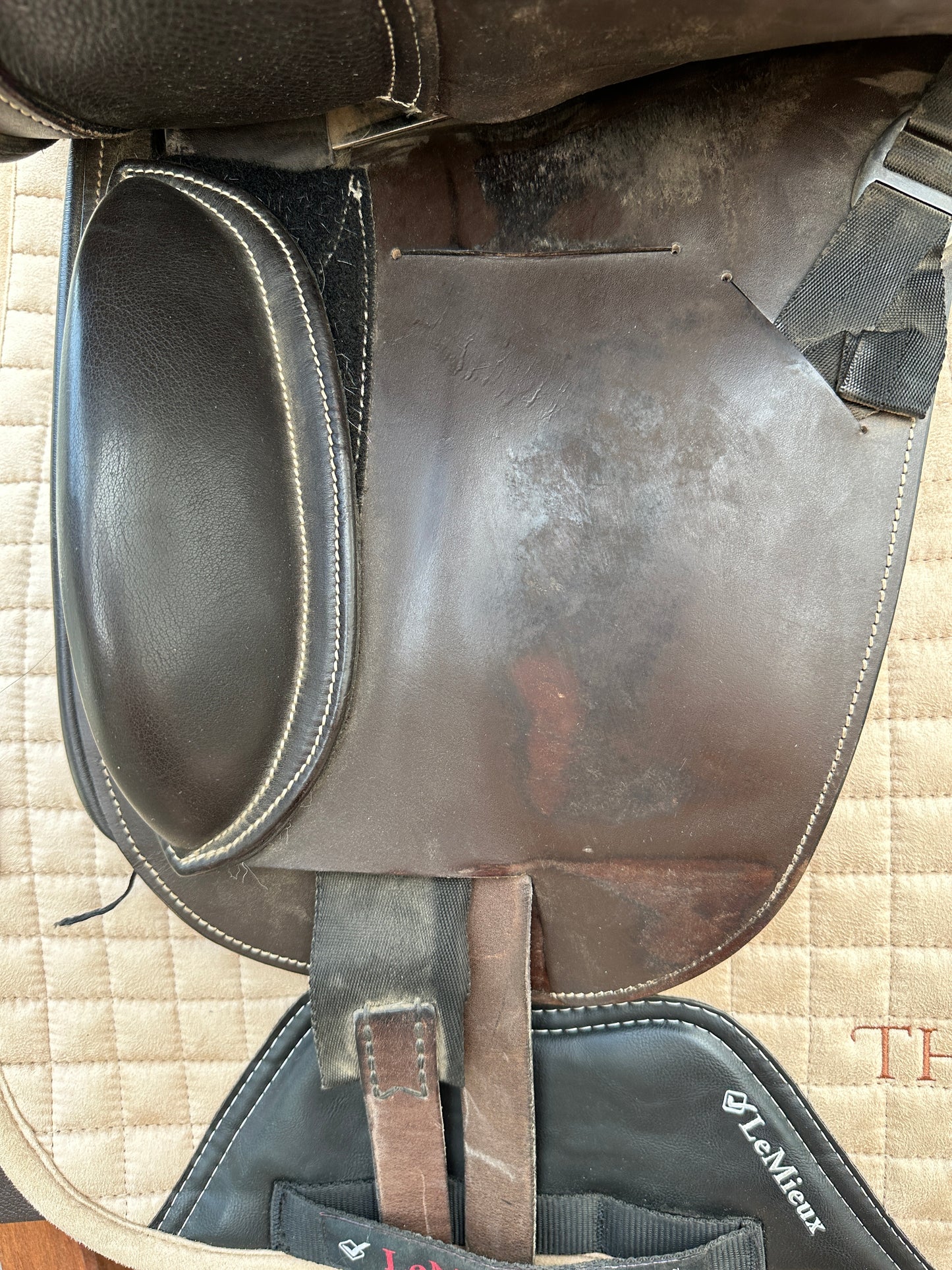 Schleese Bubi dressage saddle brown 17.5 inches