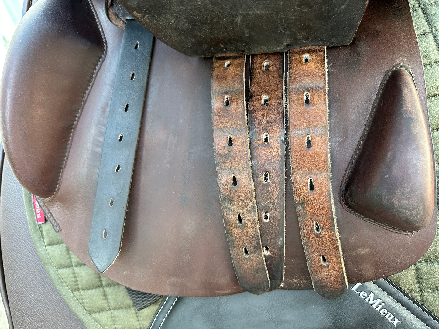 Amerigo Vega Spezial Springsattel braun 18 Zoll