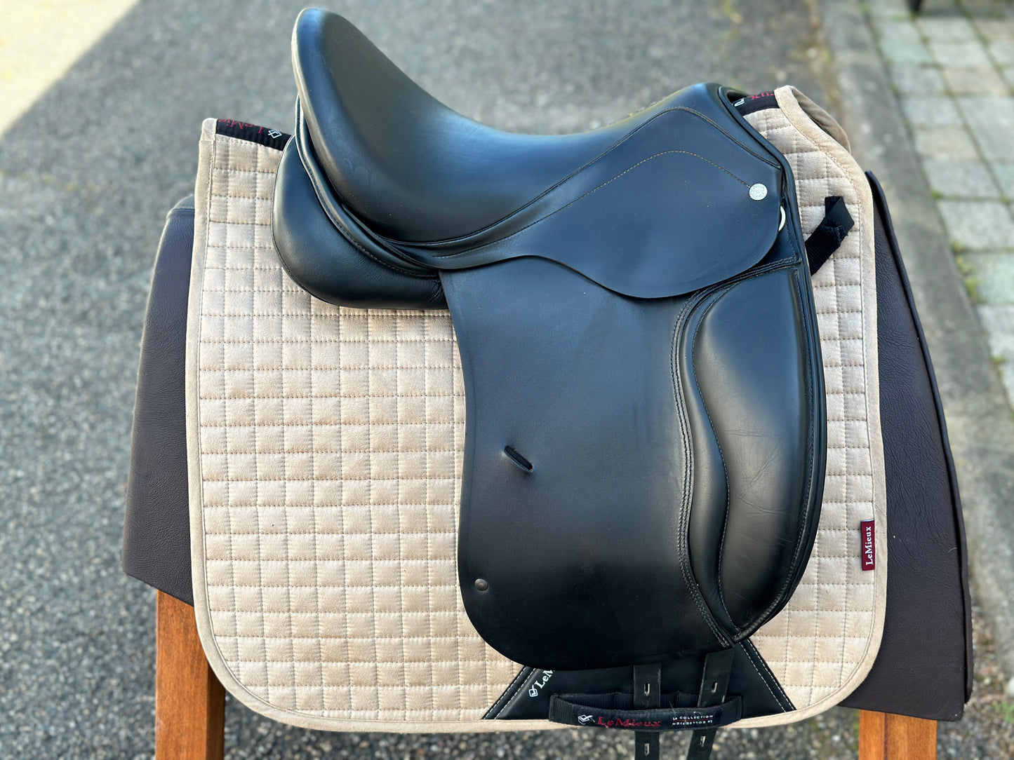 Horse Star Economical Dressursattel FSHL 16,5 Zoll