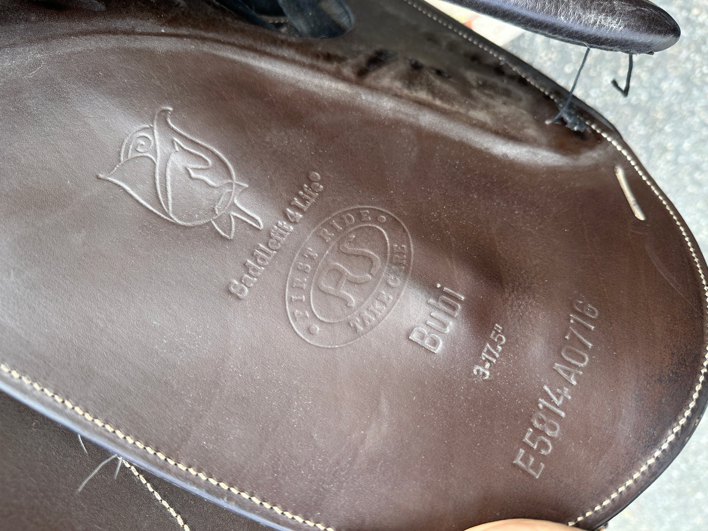 Schleese Bubi dressage saddle brown 17.5 inches