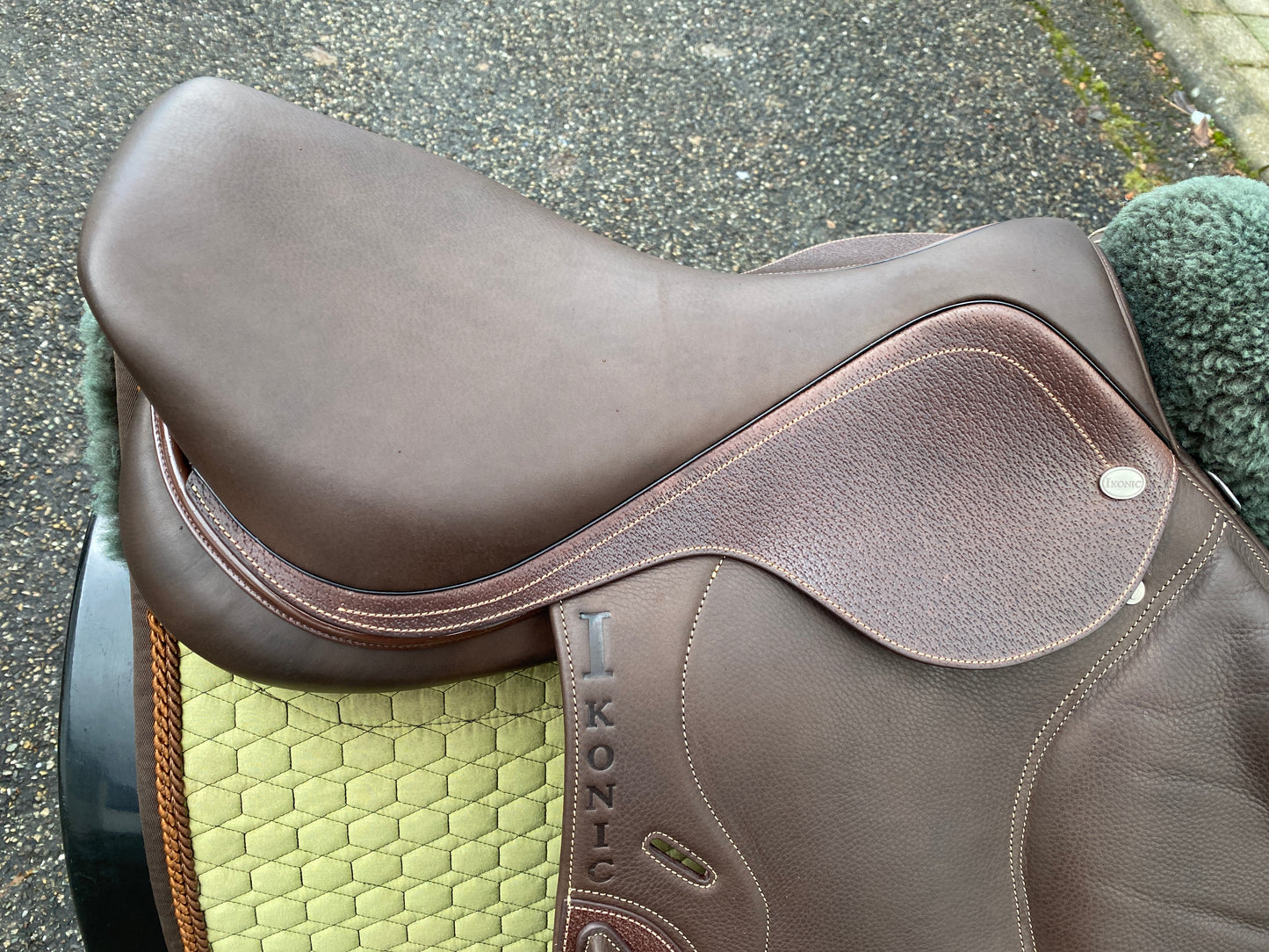 Ikonic Cross Pro Evolution Eventingsattel Monoblatt