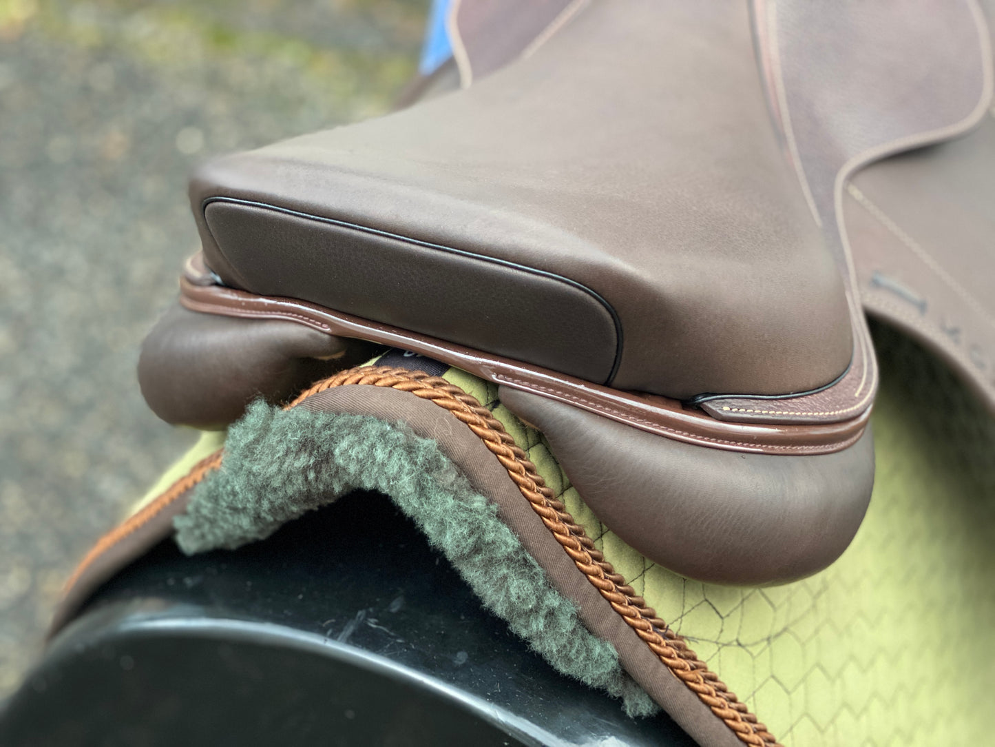 Ikonic Cross Pro Evolution Eventingsattel Monoblatt