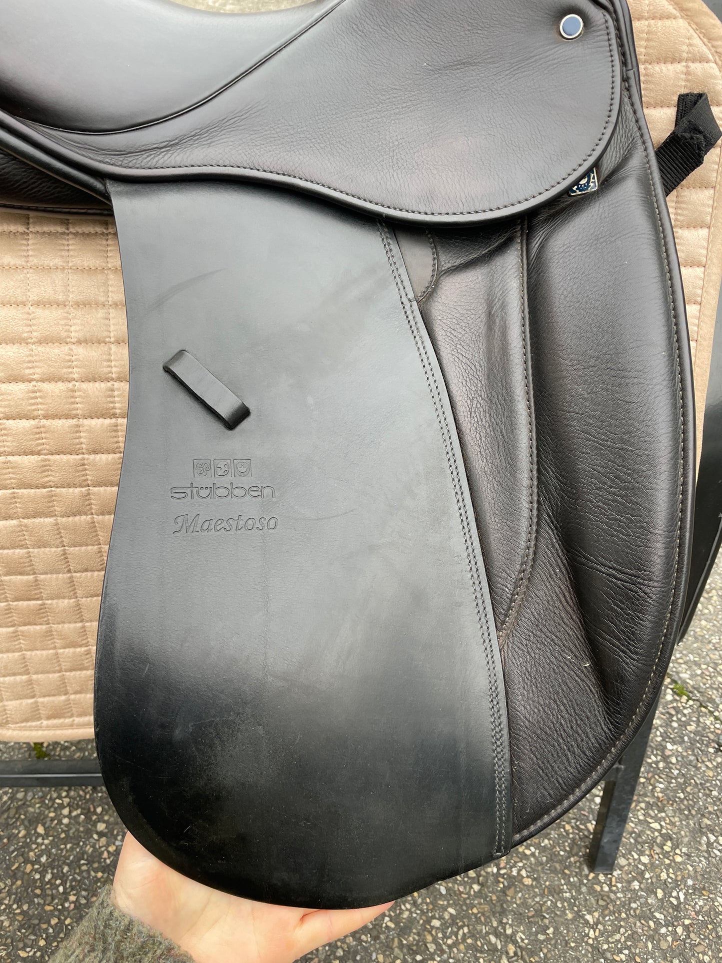 Stübben Maestoso Dressursattel 17,5 Zoll neuwertig