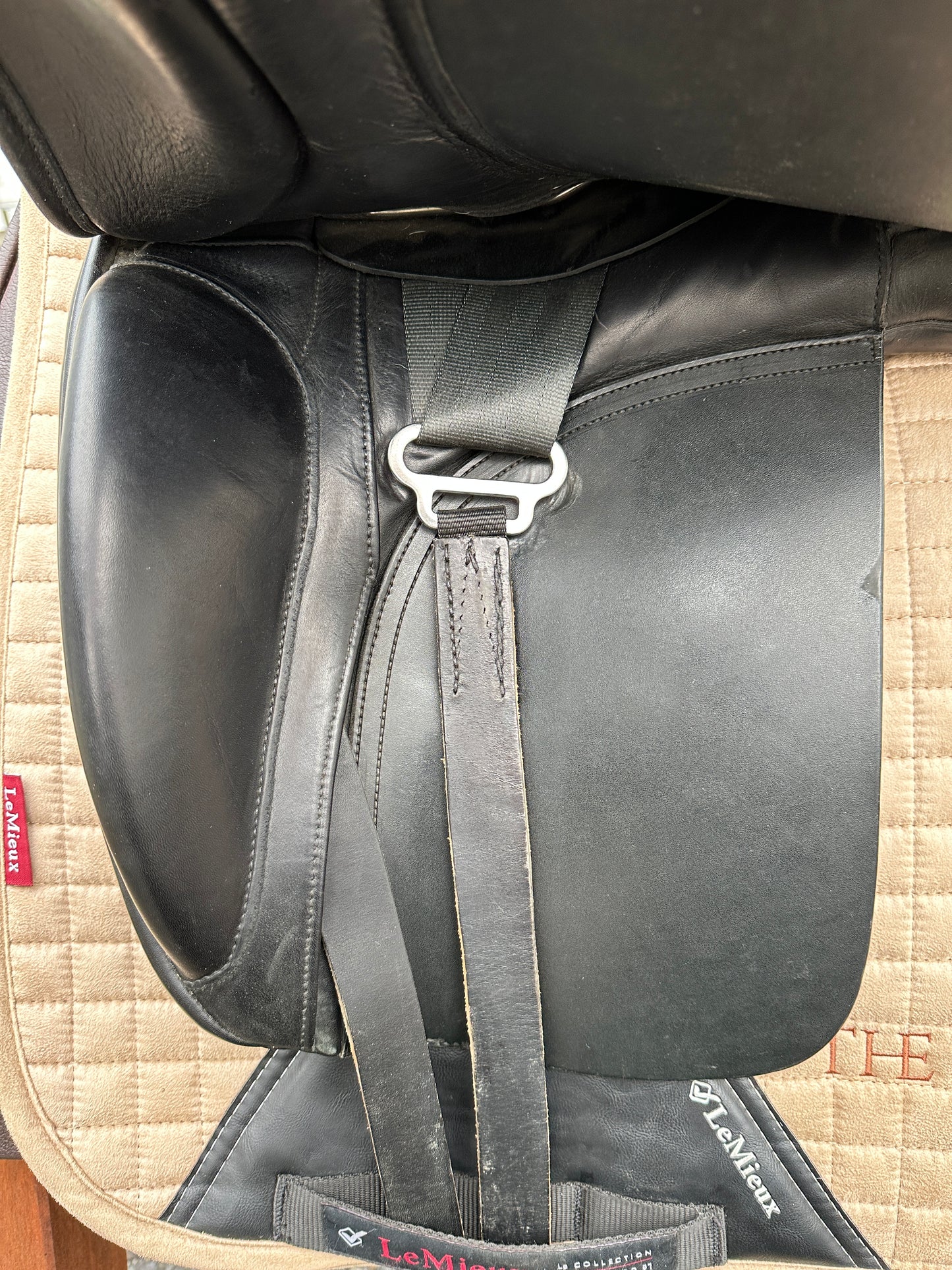 3S Dressursattel 17,5 Zoll mit Stabilizerkissen