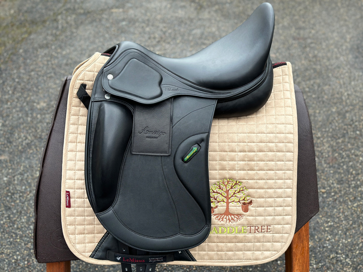 Amerigo Selva Pinerolo dressage saddle NEW