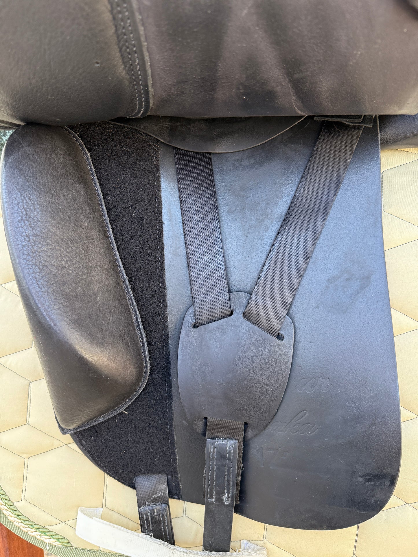 #K173 Kentaur Ithaka Dressursattel 17 Zoll Fit 3 neuwertig