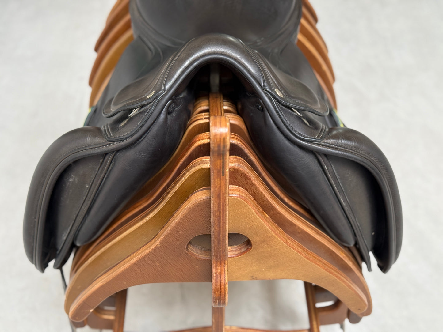 Amerigo Pasubio Pinerolo Dressursattel 17,5 Zoll aus 2020