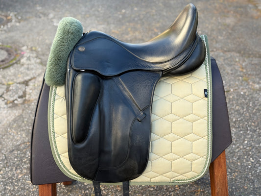 #212 Fairfax Dressursattel Gareth Monoblatt 18 Zoll