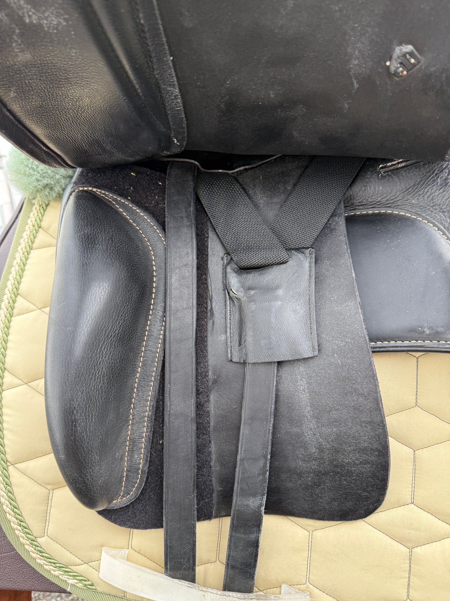 #215 Sommer Opus I Dressursattel mit Equitation Kissen 17,5 Zoll
