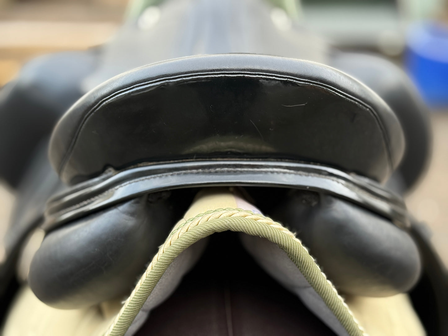 #254 Erreplus Elena Dressursattel 18 Zoll mit Lack