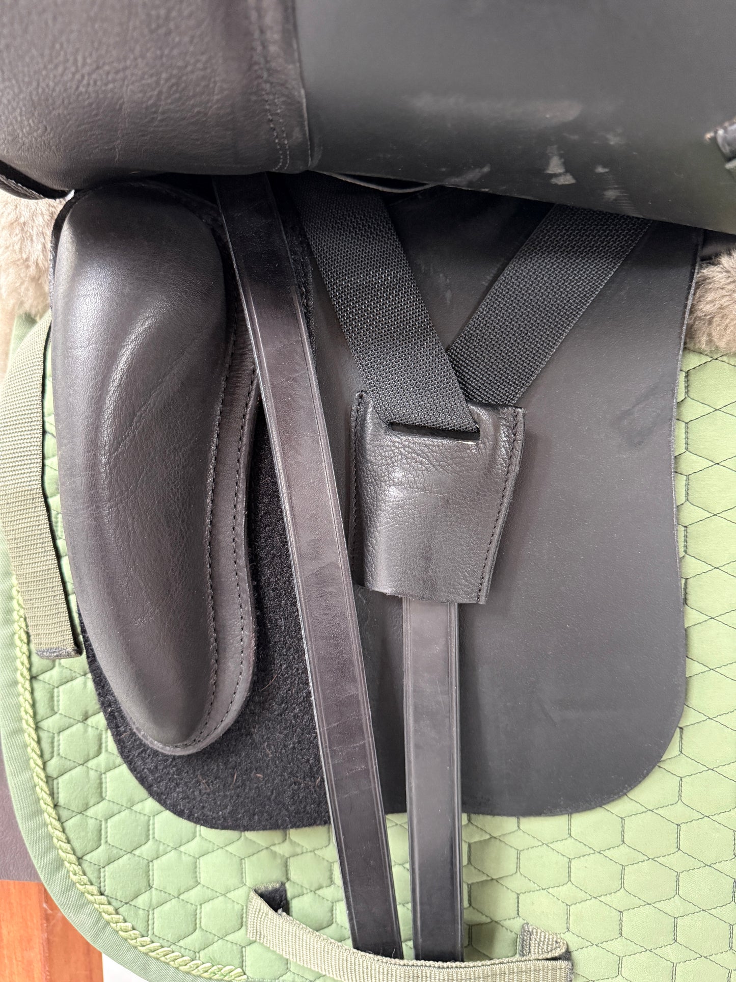 Sommer Diplomat Dressursattel 18 Zoll Protection Kissen WKE aus 2025 wie NEU
