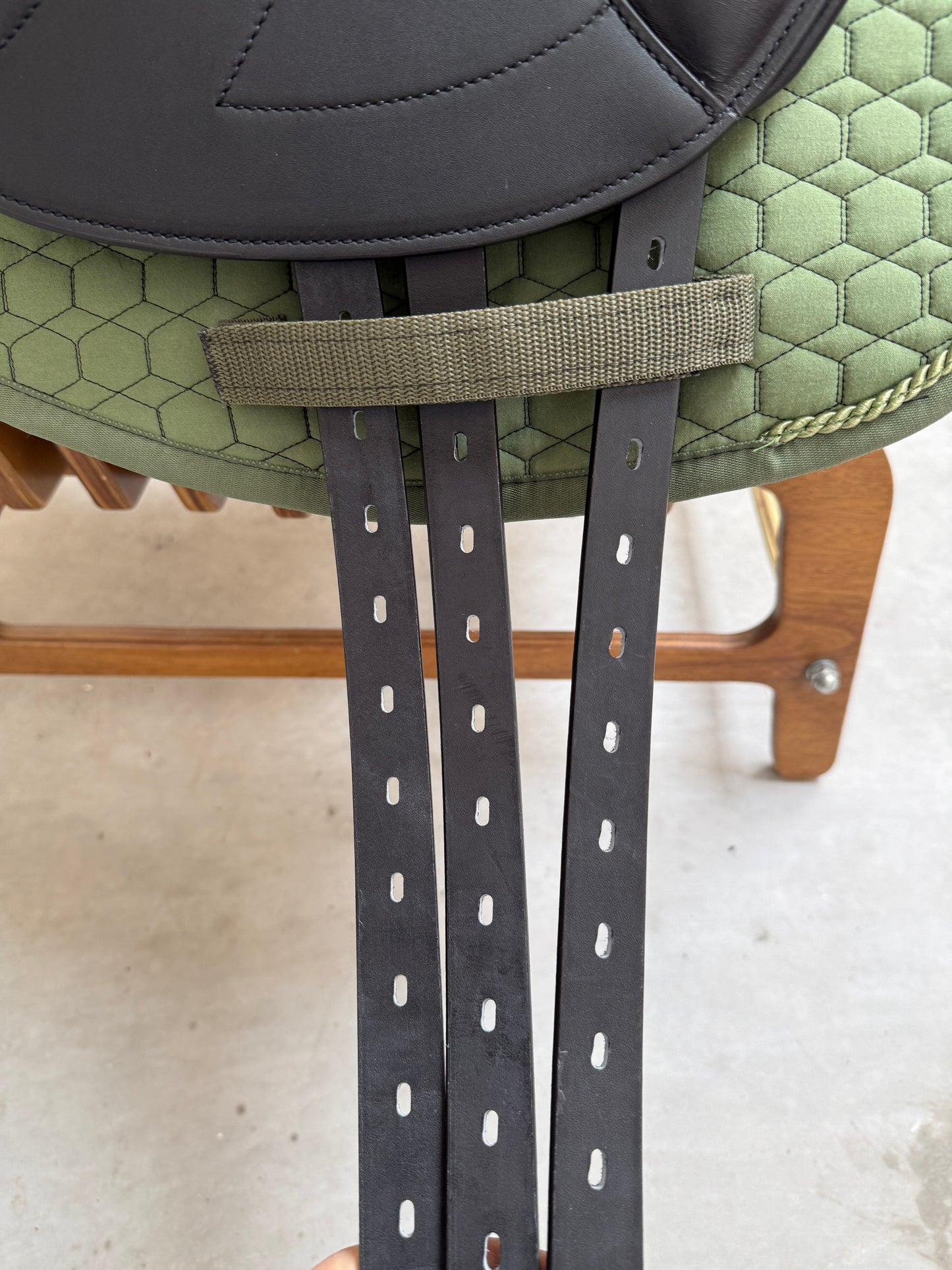 Euroriding Valdagno by Selleria Equipe Dressursattel mit Wollkissen