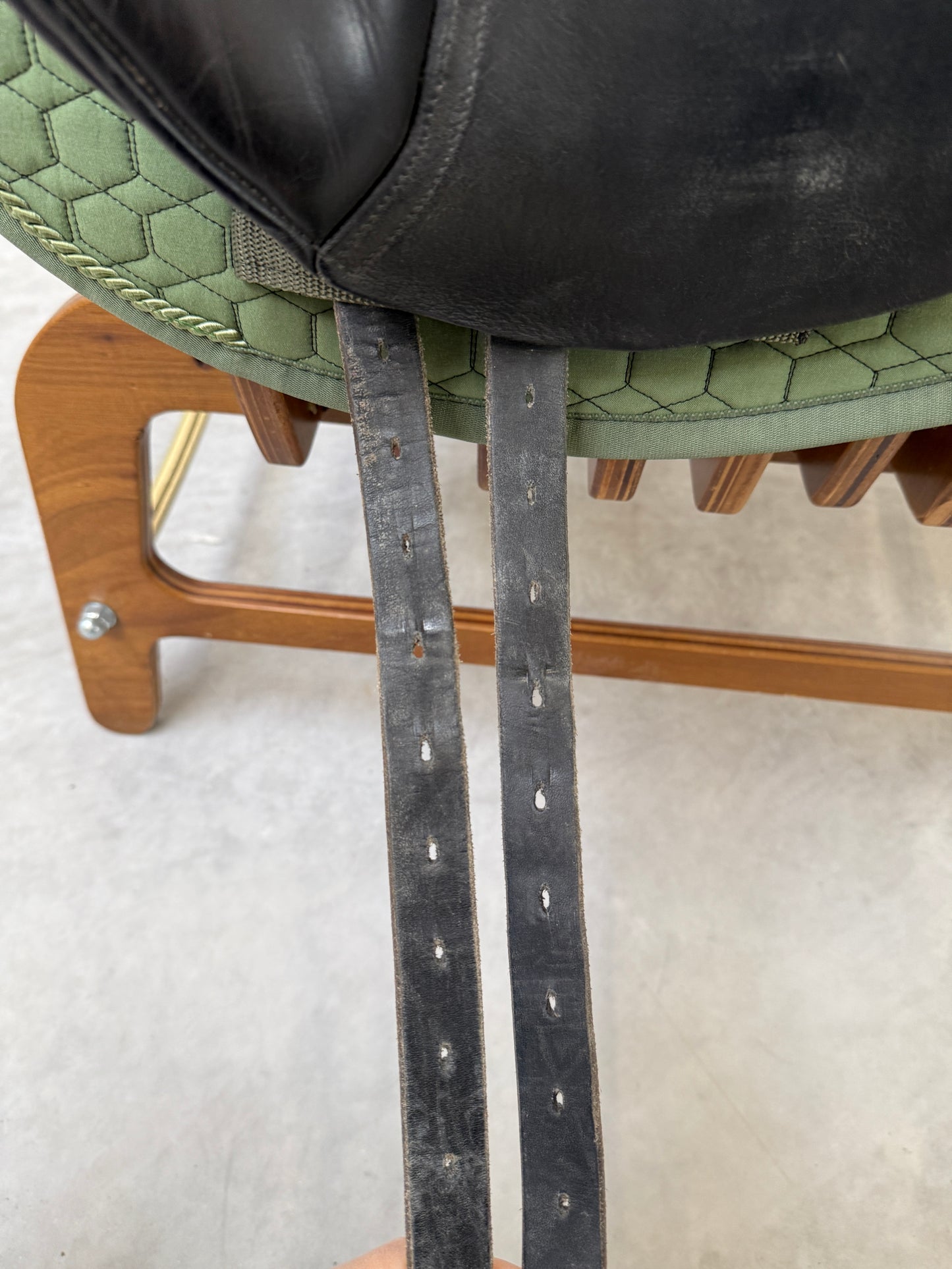 Jaguar Dressursattel 17,5 Zoll MW