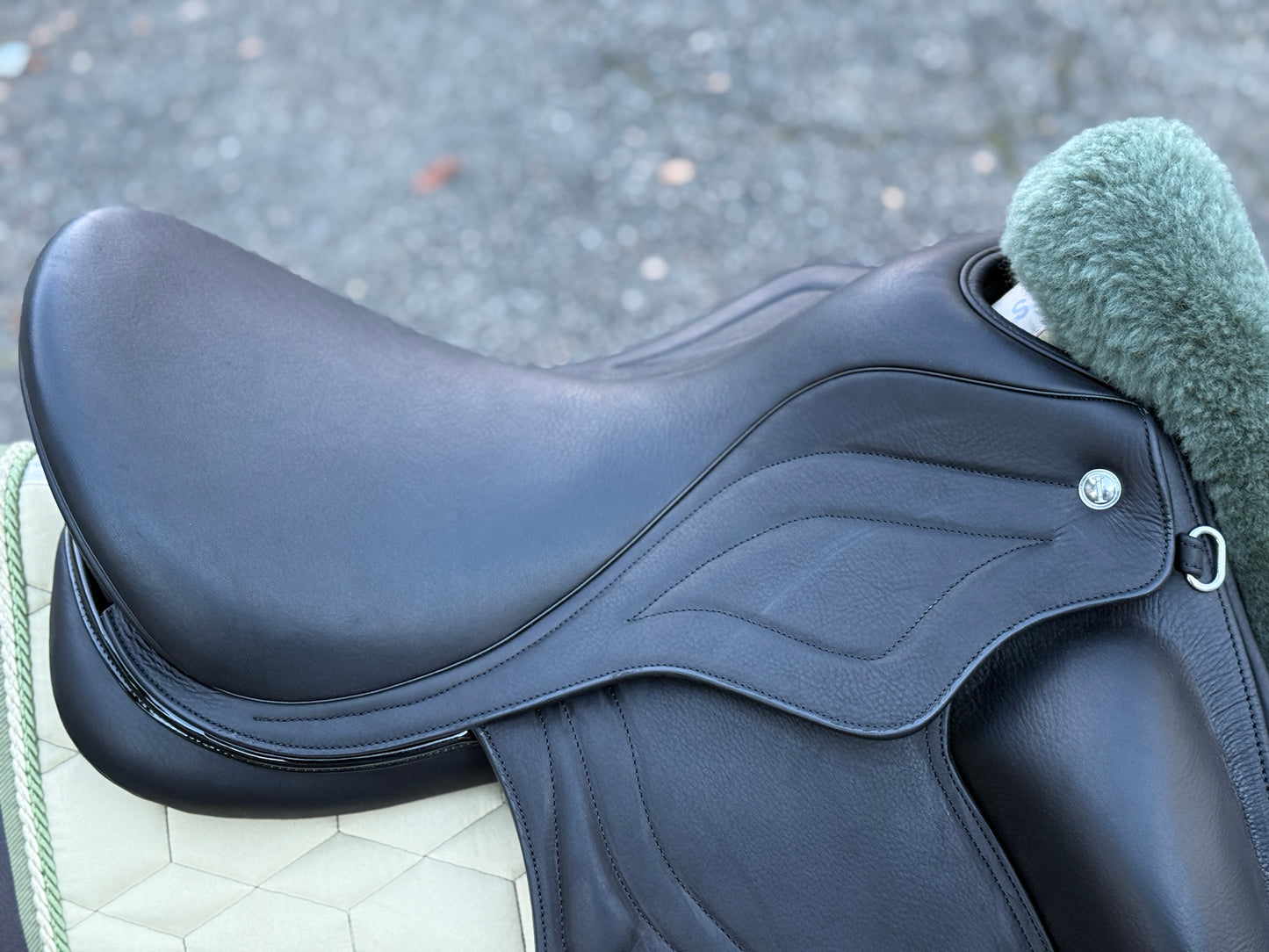 Silla de doma Ikonic Pro Evolution de una sola hoja