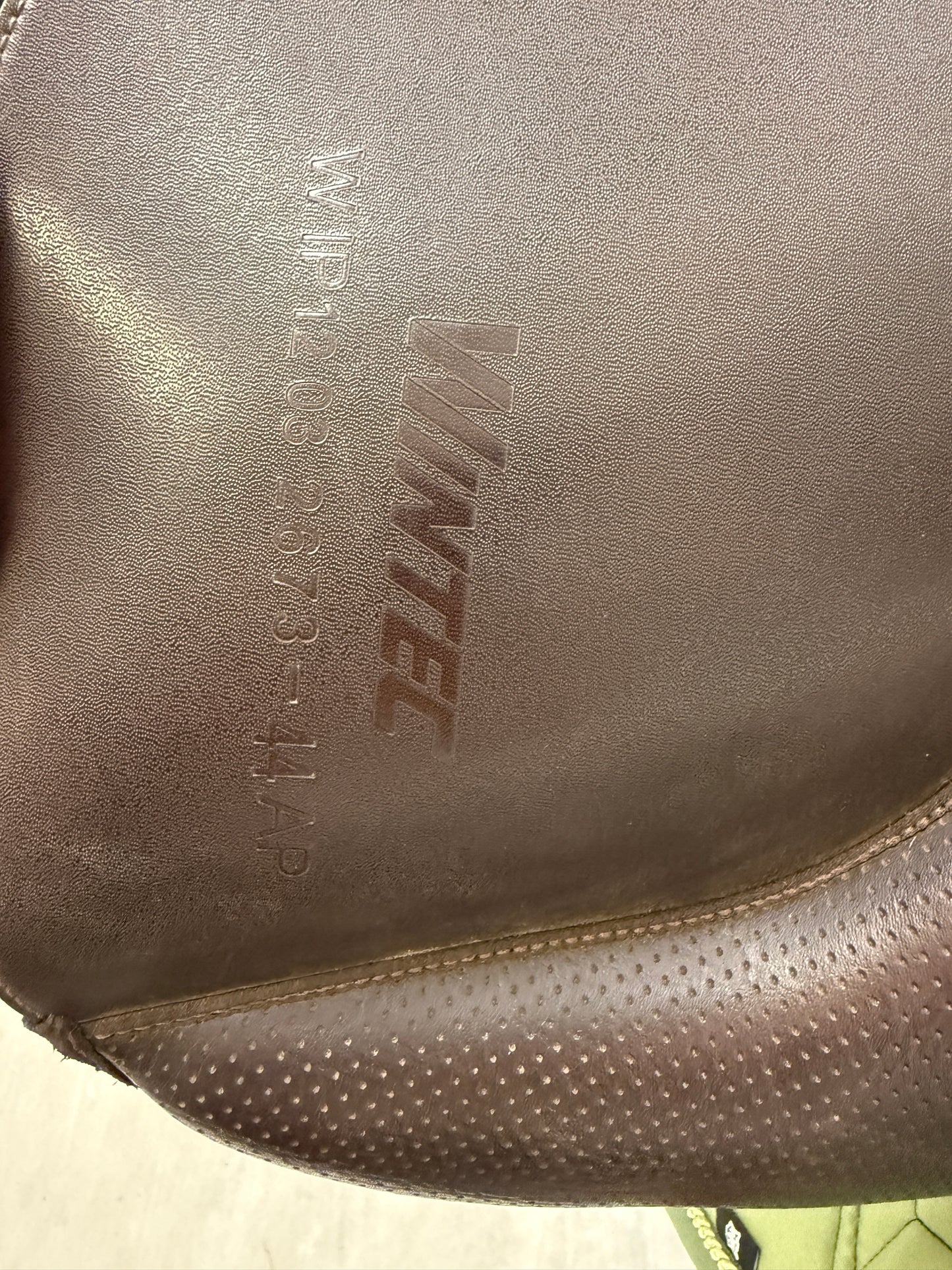 Wintec VS Sattel 17,5 Zoll braun