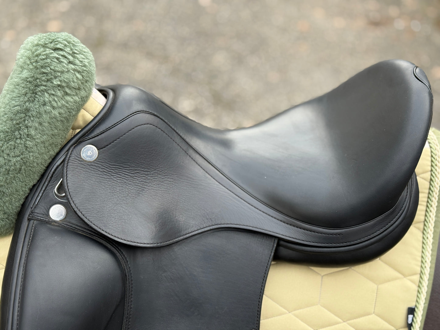 #257 Prestige X Helen FS Dressursattel 17 Zoll 31 aus 2023