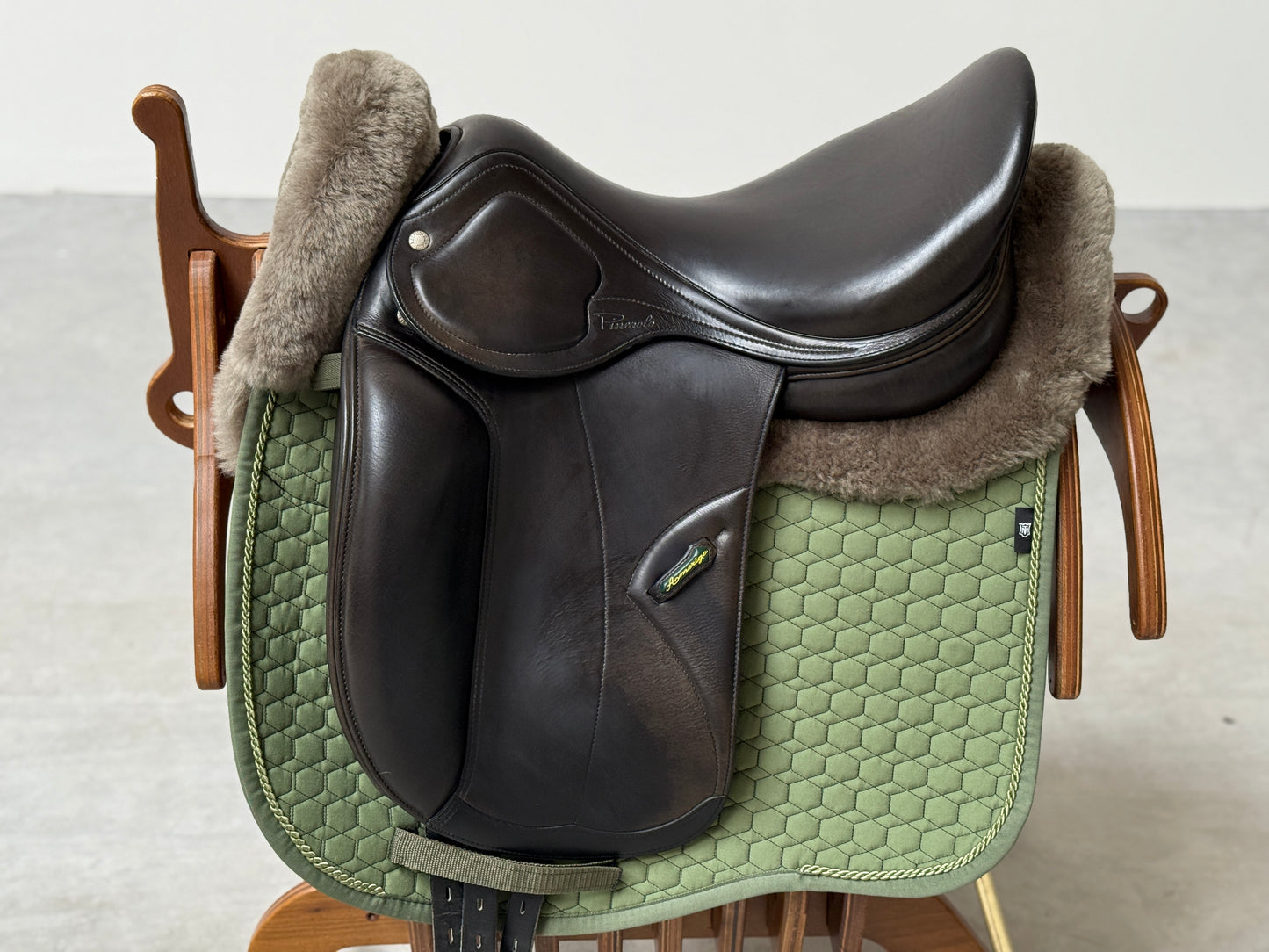 Amerigo Pasubio Pinerolo Dressursattel 17,5 Zoll aus 2020