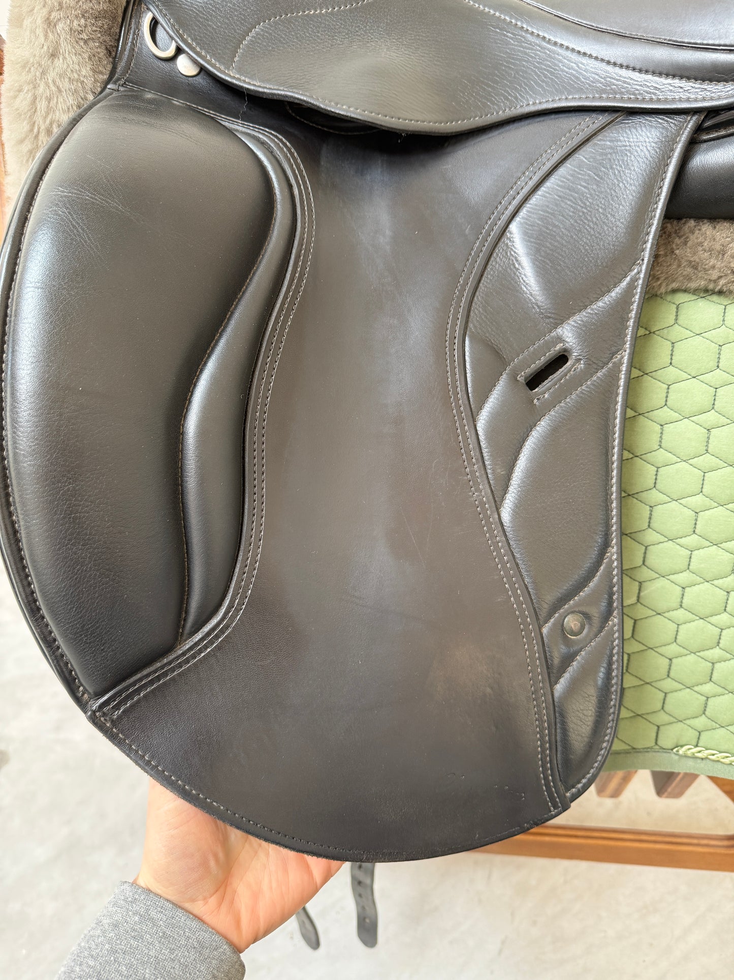 Horse Star Champion Dressursattel 18 Zoll aus 2022 - langes Blatt