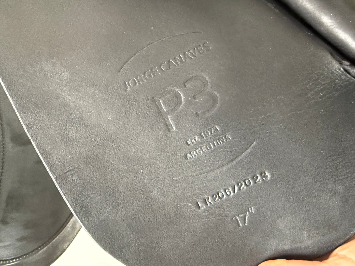 Jorge Canaves P3 Dressursattel 17 Zoll
