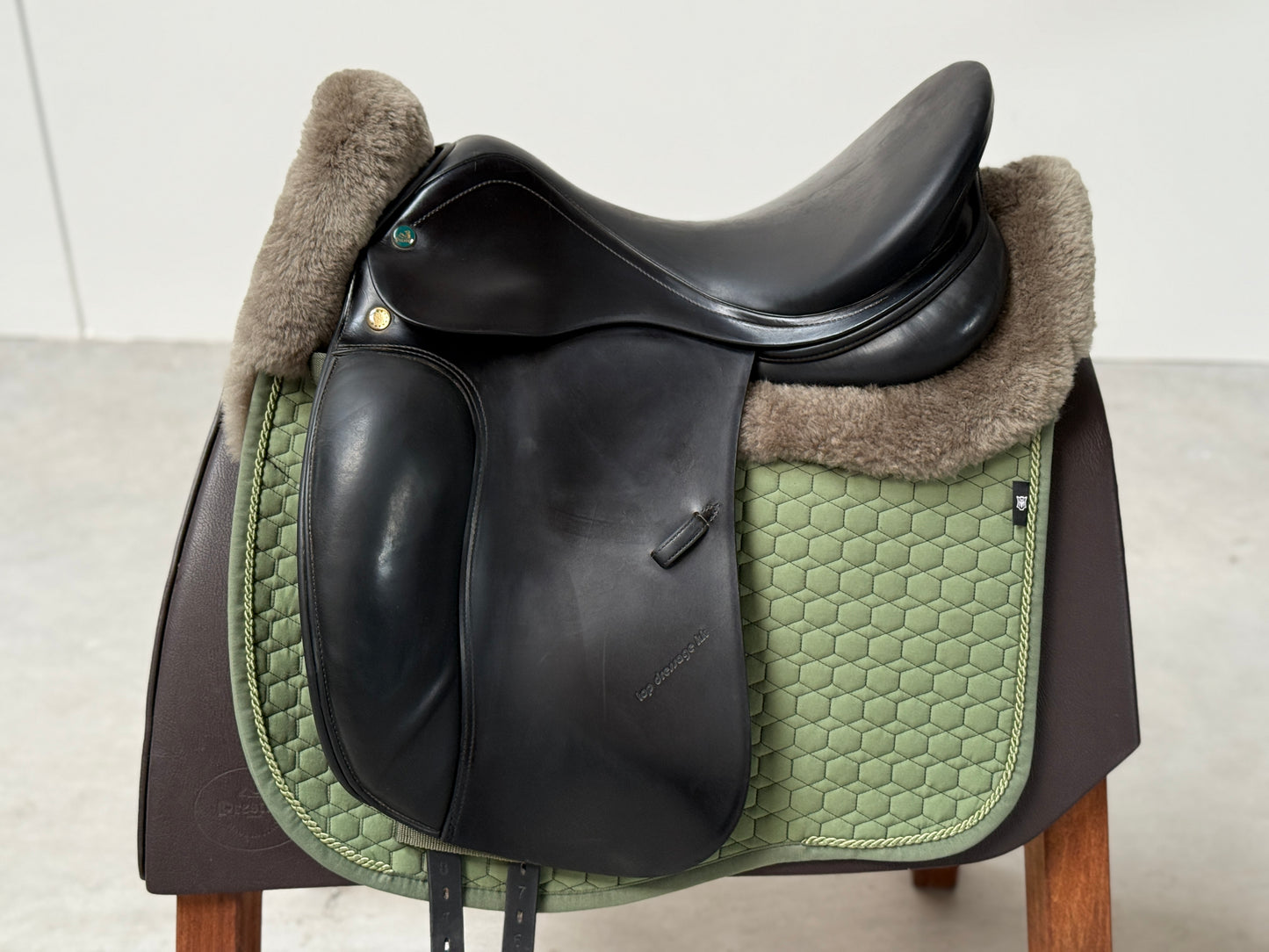 Prestige Top Dressage KK 17 Zoll 33 aus 2020
