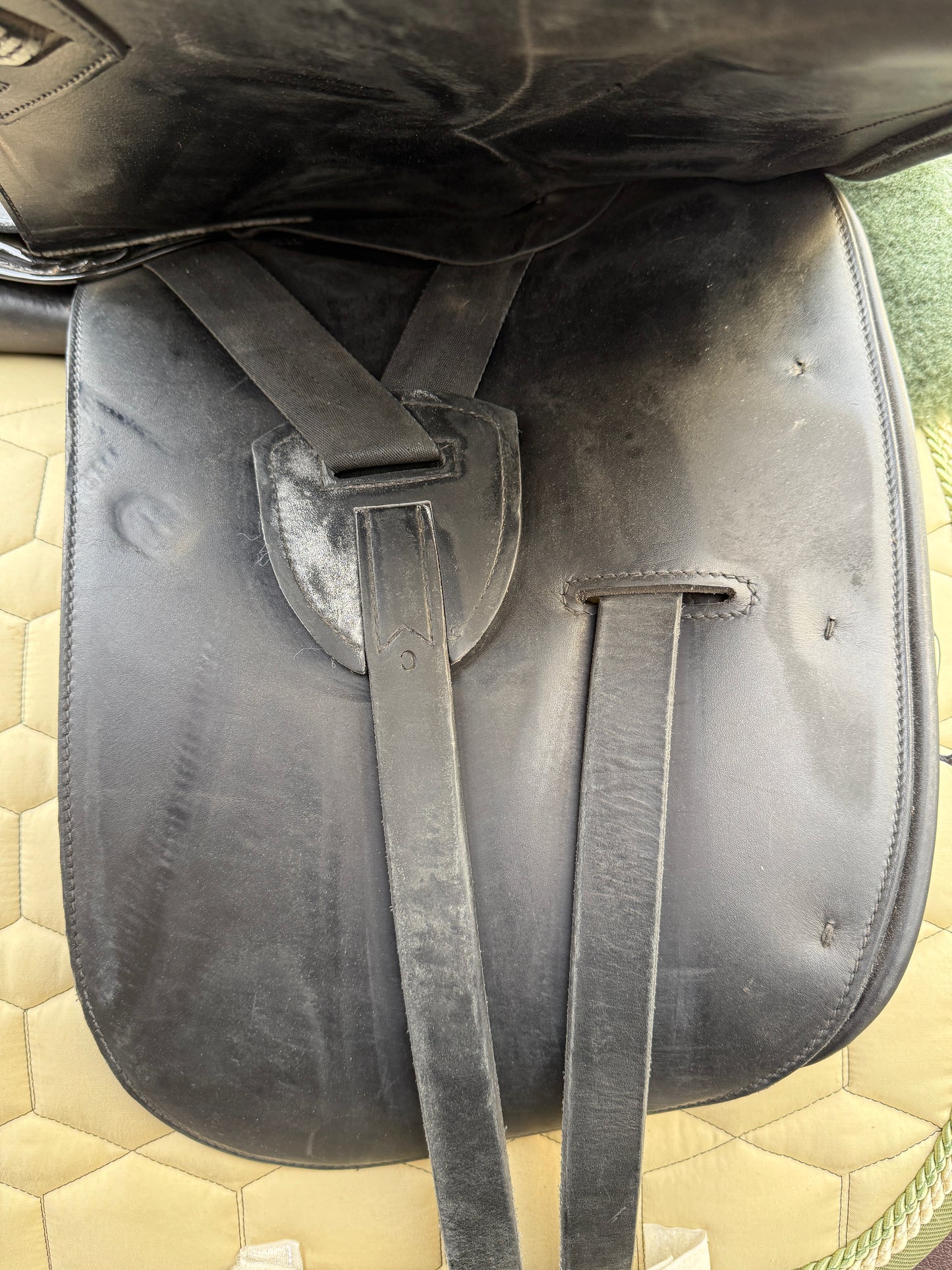 #254 Erreplus Elena Dressursattel 18 Zoll mit Lack