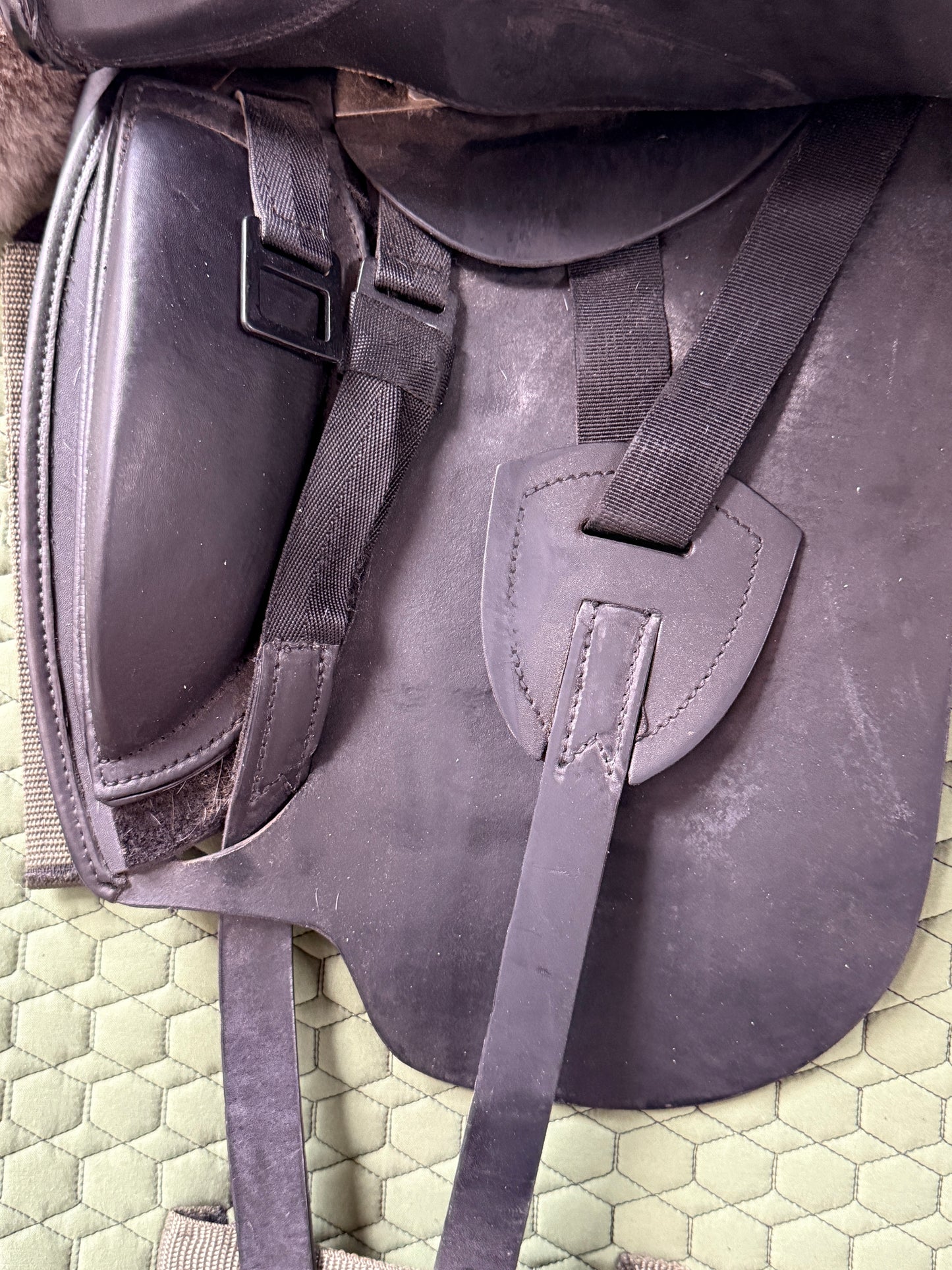 Jorge Canaves P3 Dressursattel 17 Zoll
