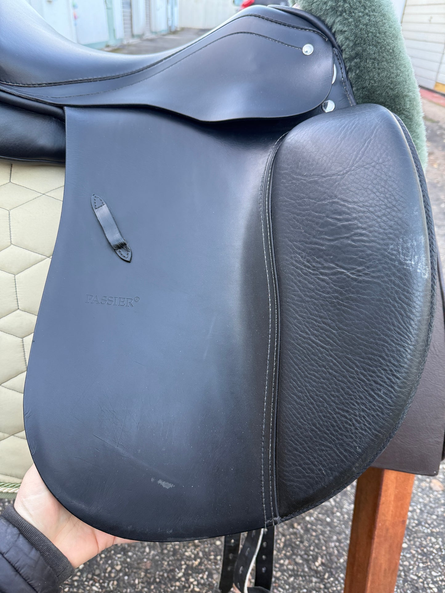 #201 Passier Corona Dressursattel 17,5 Zoll Lifterkissen aus 2022