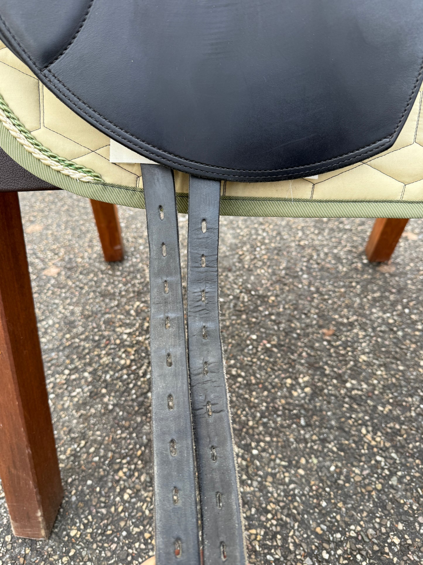 #254 Erreplus Elena Dressursattel 18 Zoll mit Lack