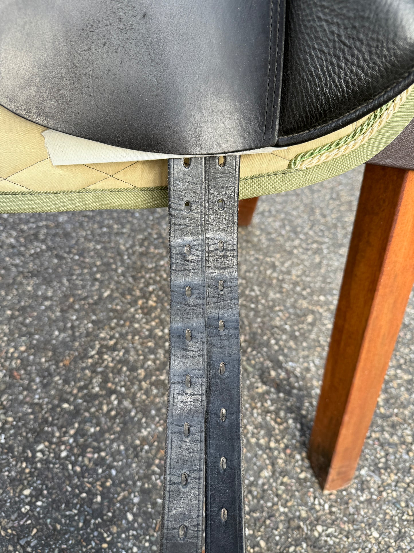 #K169 Niedersüß Bynamic Dressursattel 18 Zoll wechselbares Kopfeisen