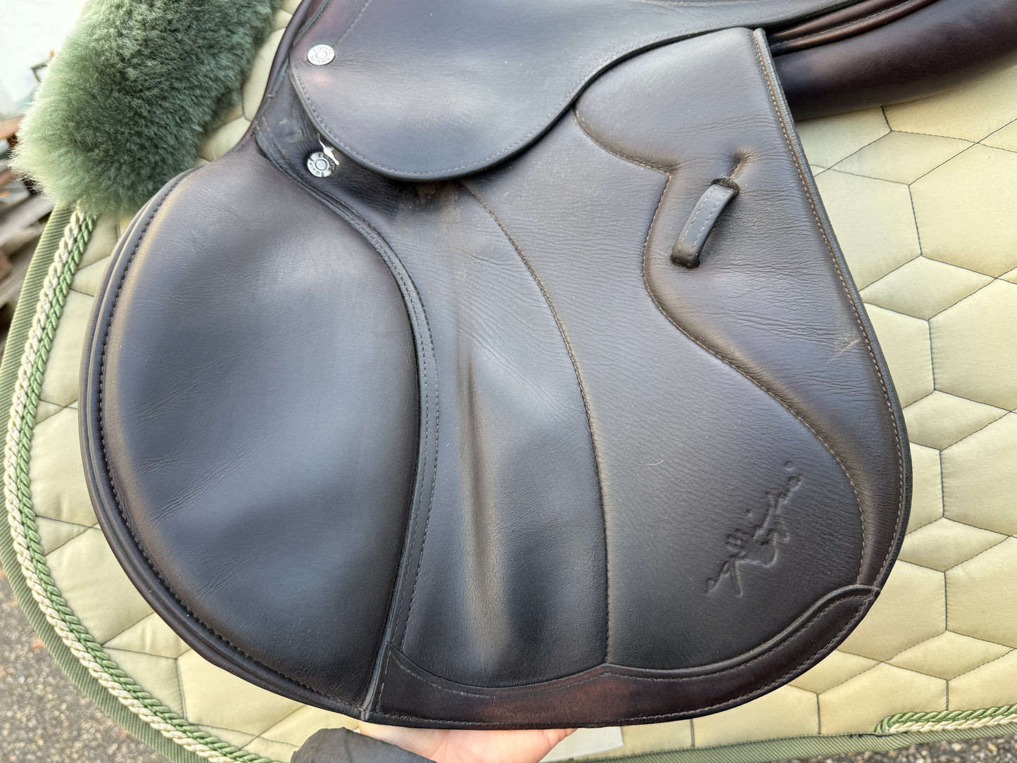 #246 Selleria Equipe Synergy Special Springsattel 17,5 Zoll braun