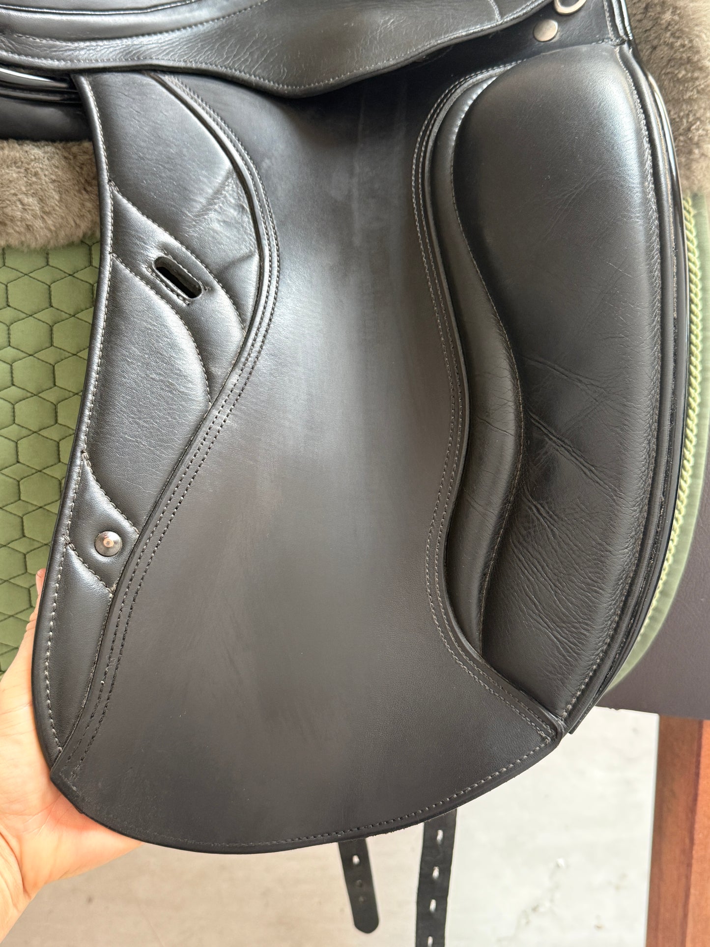 Horse Star Champion Dressursattel 17,5 Zoll aus 2023
