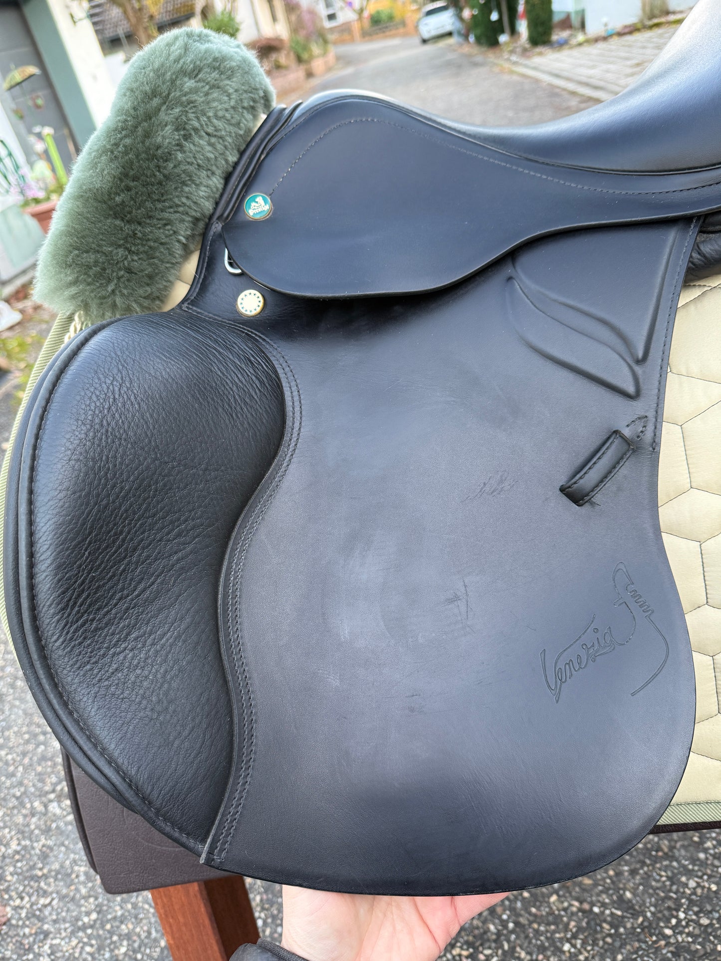 #230 Prestige Venezia Springsattel VSS Sattel 17 Zoll 33