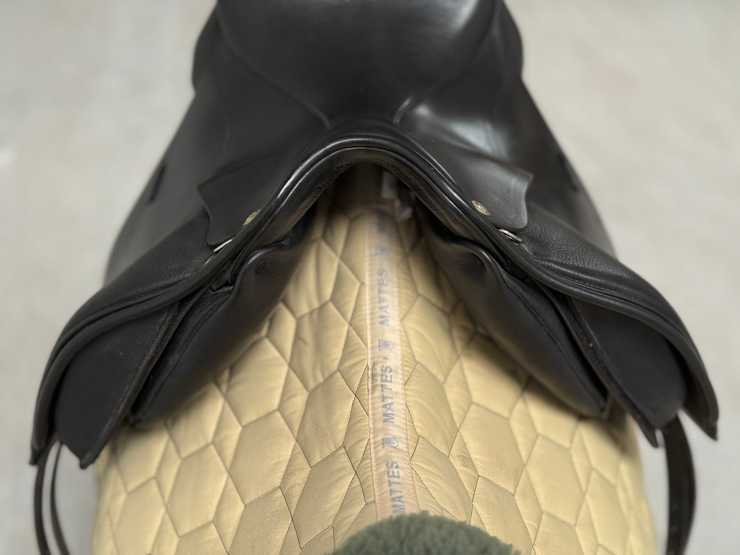 Sommer Jana Dressursattel Ponysattel 16,5 Zoll 36 schwarz wie NEU