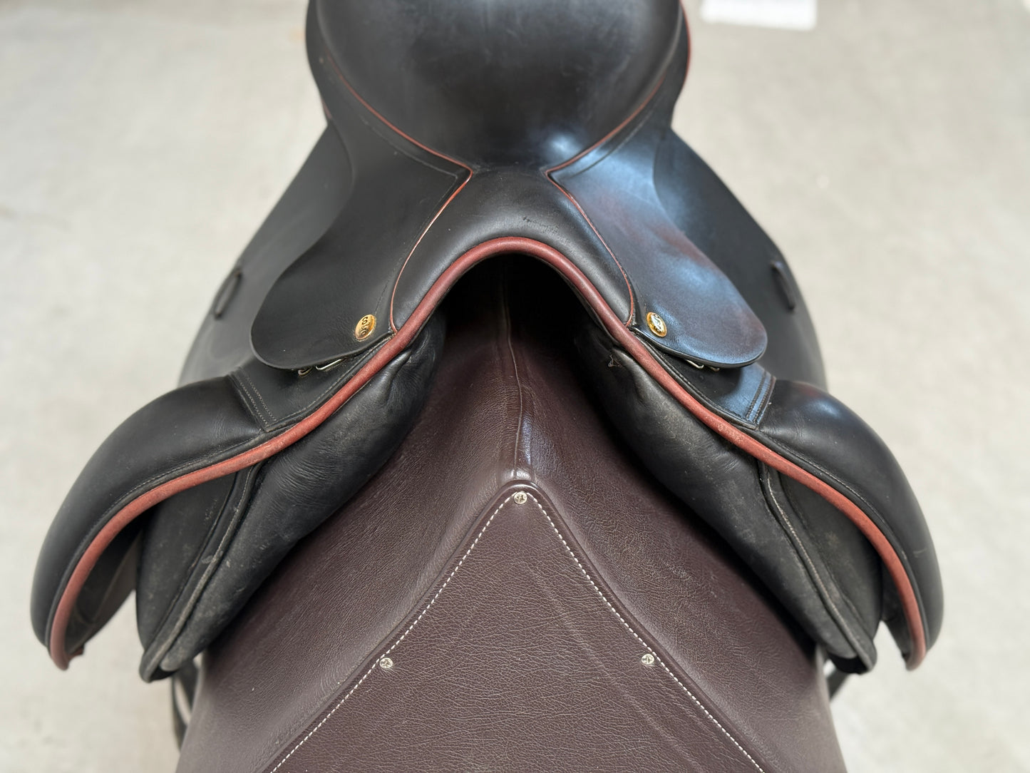 Cobra Dressursattel 17,5 Zoll aus 2018