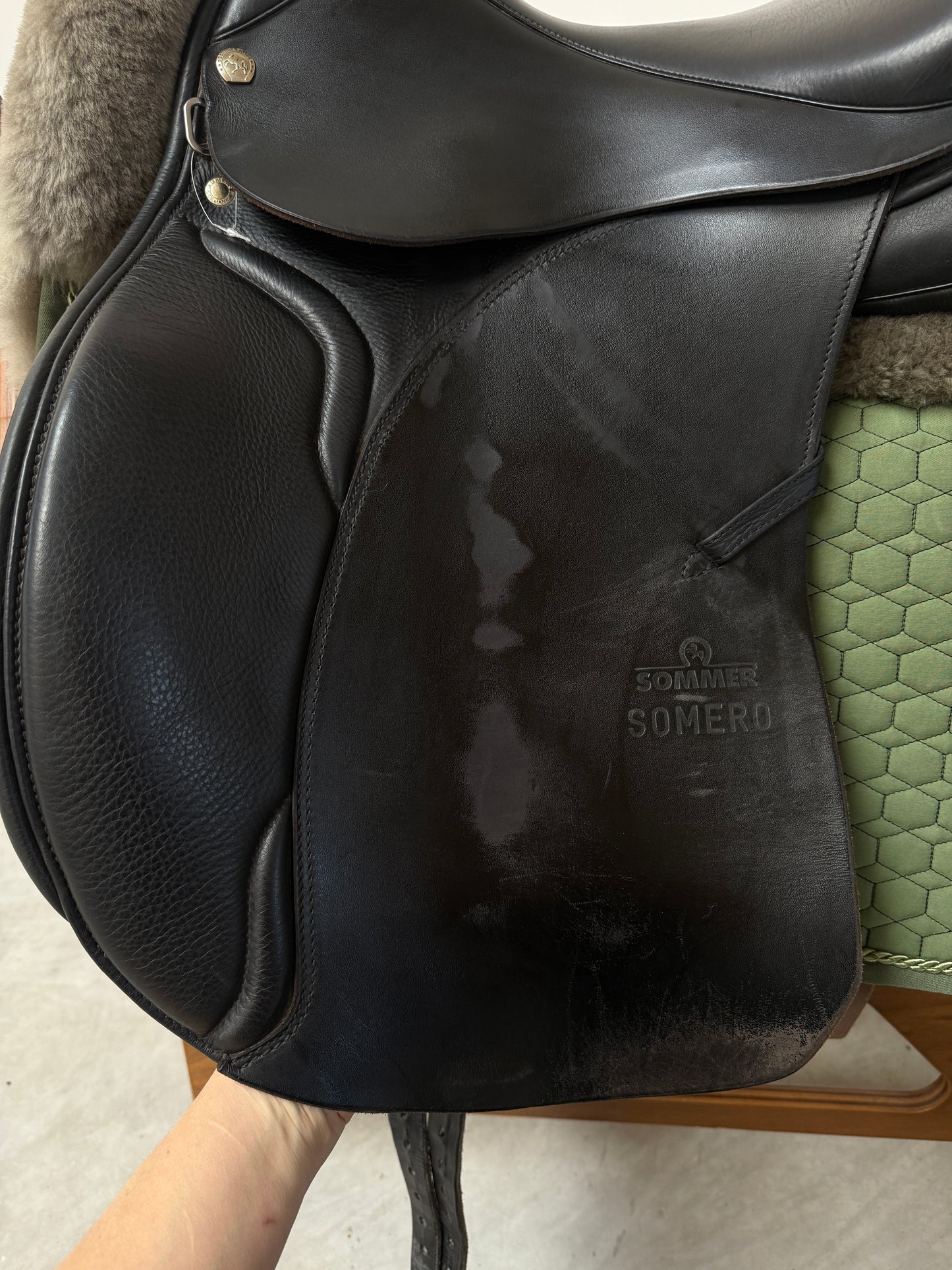 Sommer Somero Dressursattel 17,5 Zoll Protection Kissen aus 2023