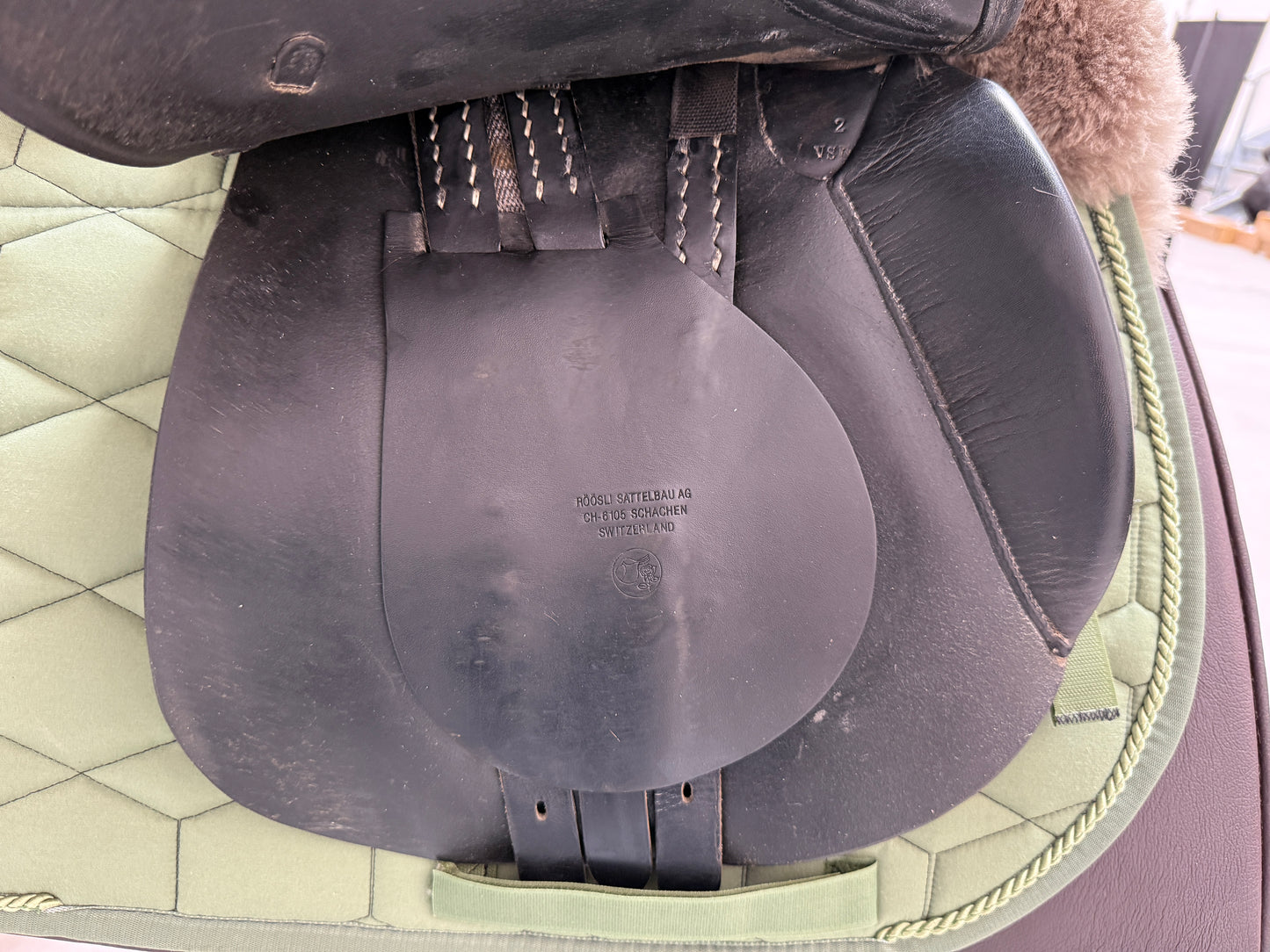 Röösli Free Allrounder VS-Sattel Vielseitigkeitssattel 17 Zoll