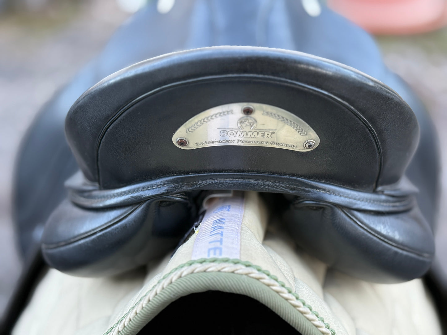 #264 Sommer Esprit Dressursattel 17 Zoll