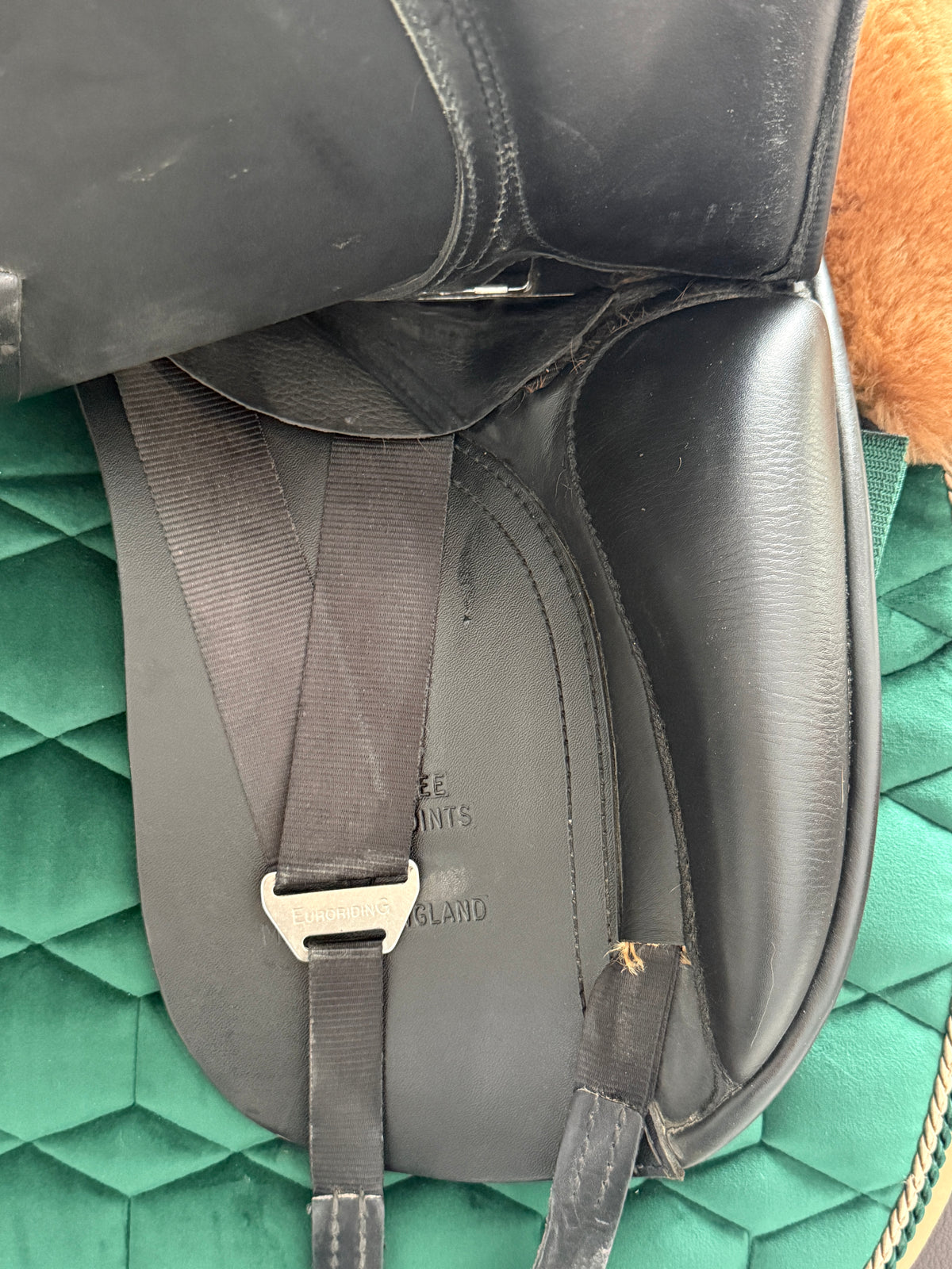 Euroriding Diamant Dressursattel Soft Seat 17 Zoll Fit 4 neuwertig