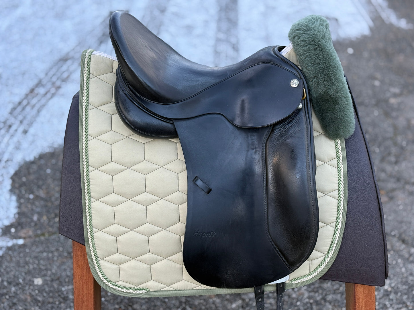 #264 Sommer Esprit Dressursattel 17 Zoll