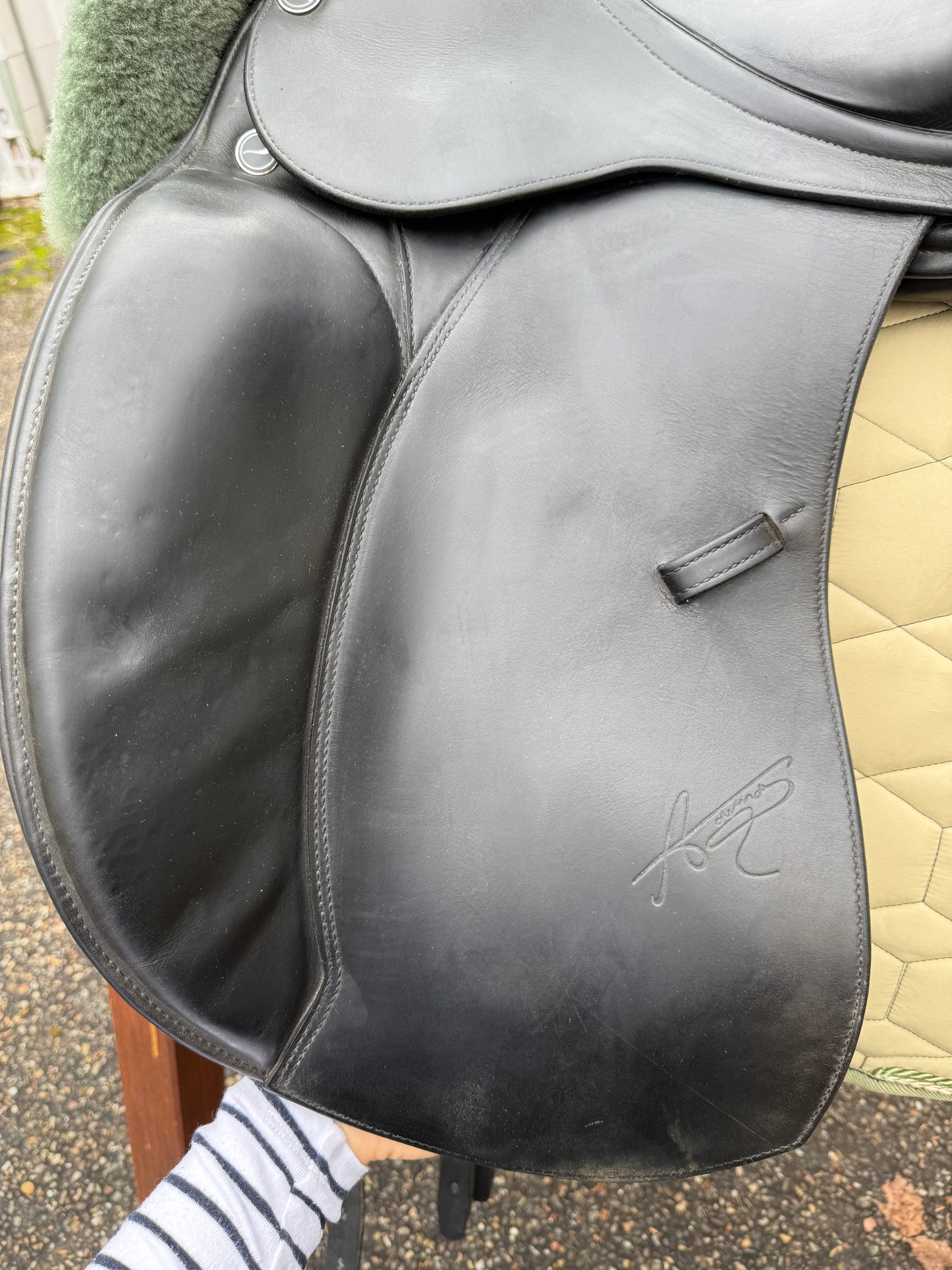 #237 Erreplus Adelinde Dressursattel 17 Zoll 34