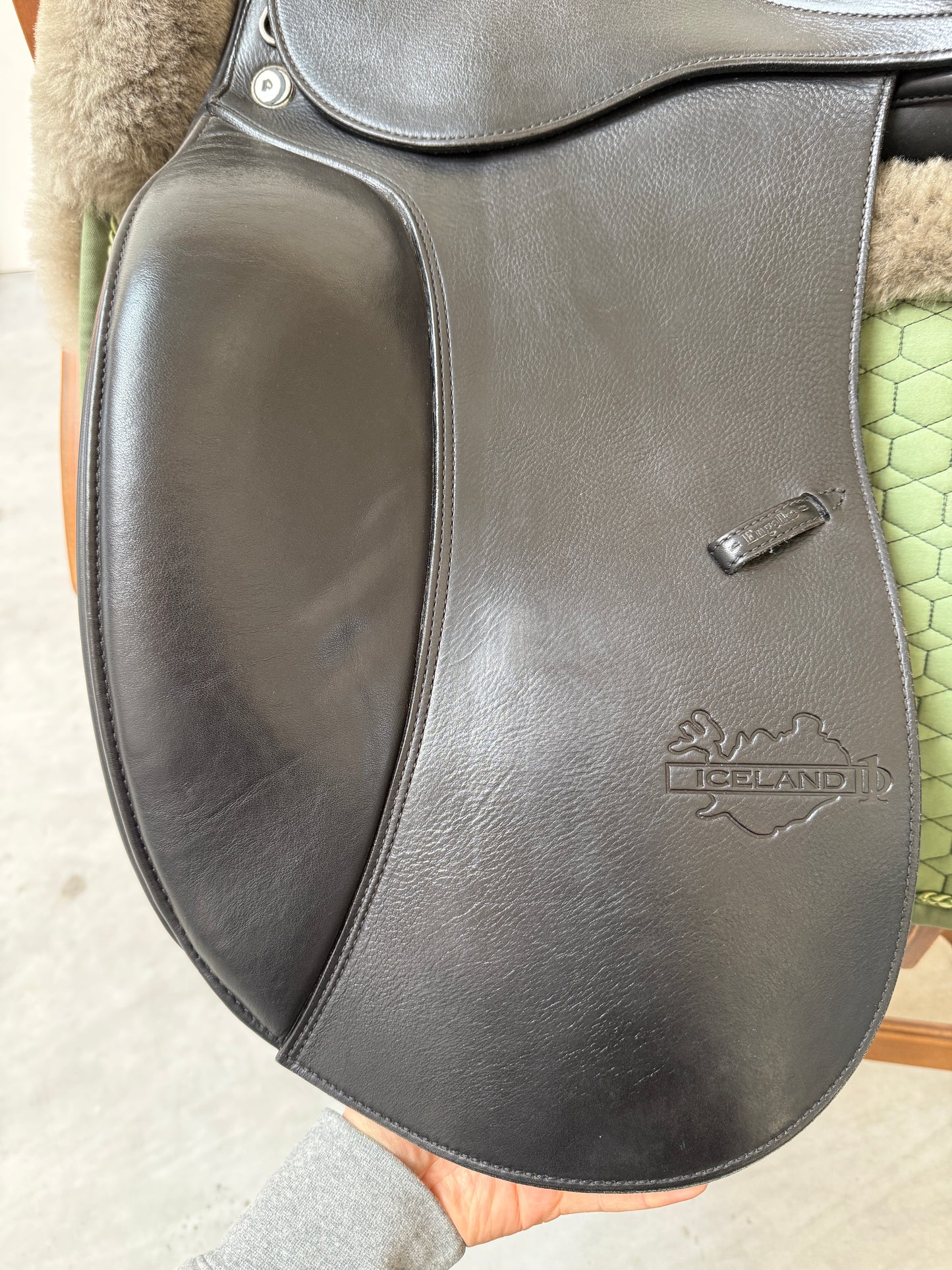 Prestige D1 Iceland Dressursattel 17 Zoll M doubliert